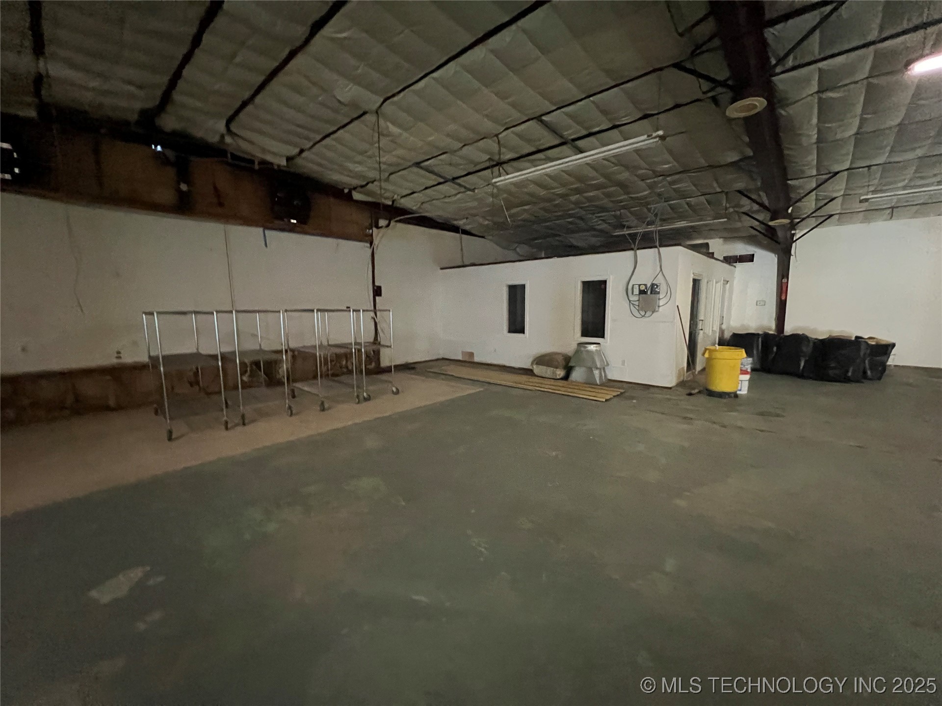 6600 E Main Street Property Photo 28