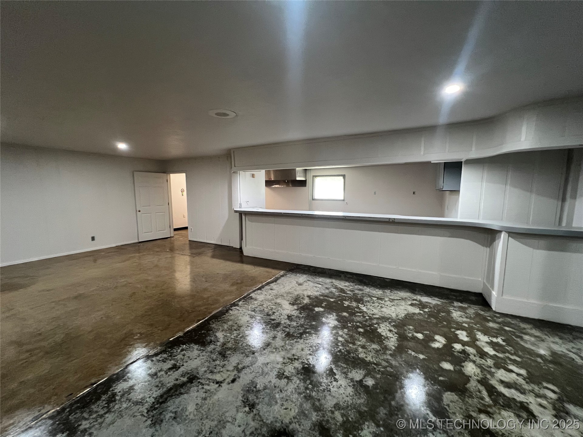 6600 E Main Street Property Photo 40