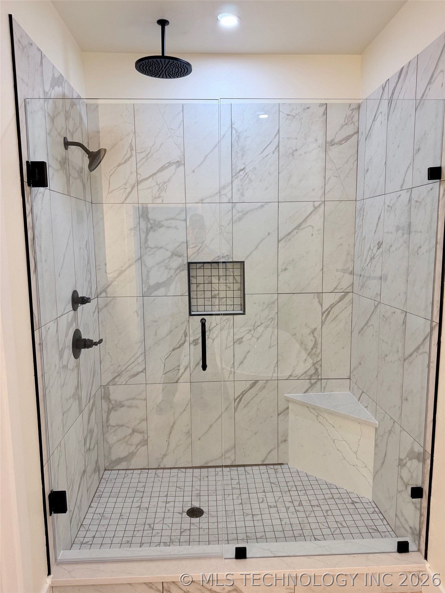 11908 Maximus Property Photo 8