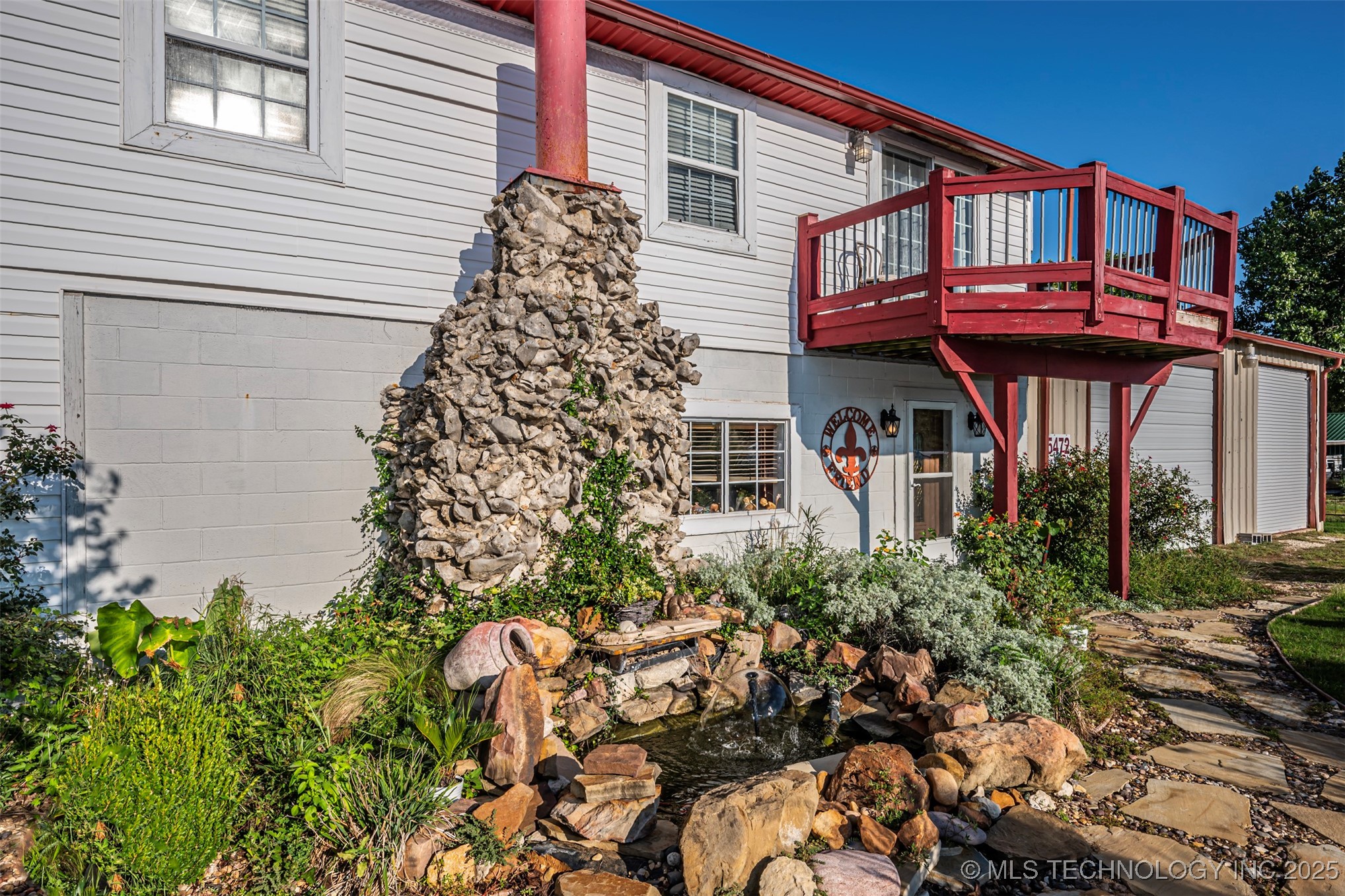 5472 S Highway 377 Property Photo 5