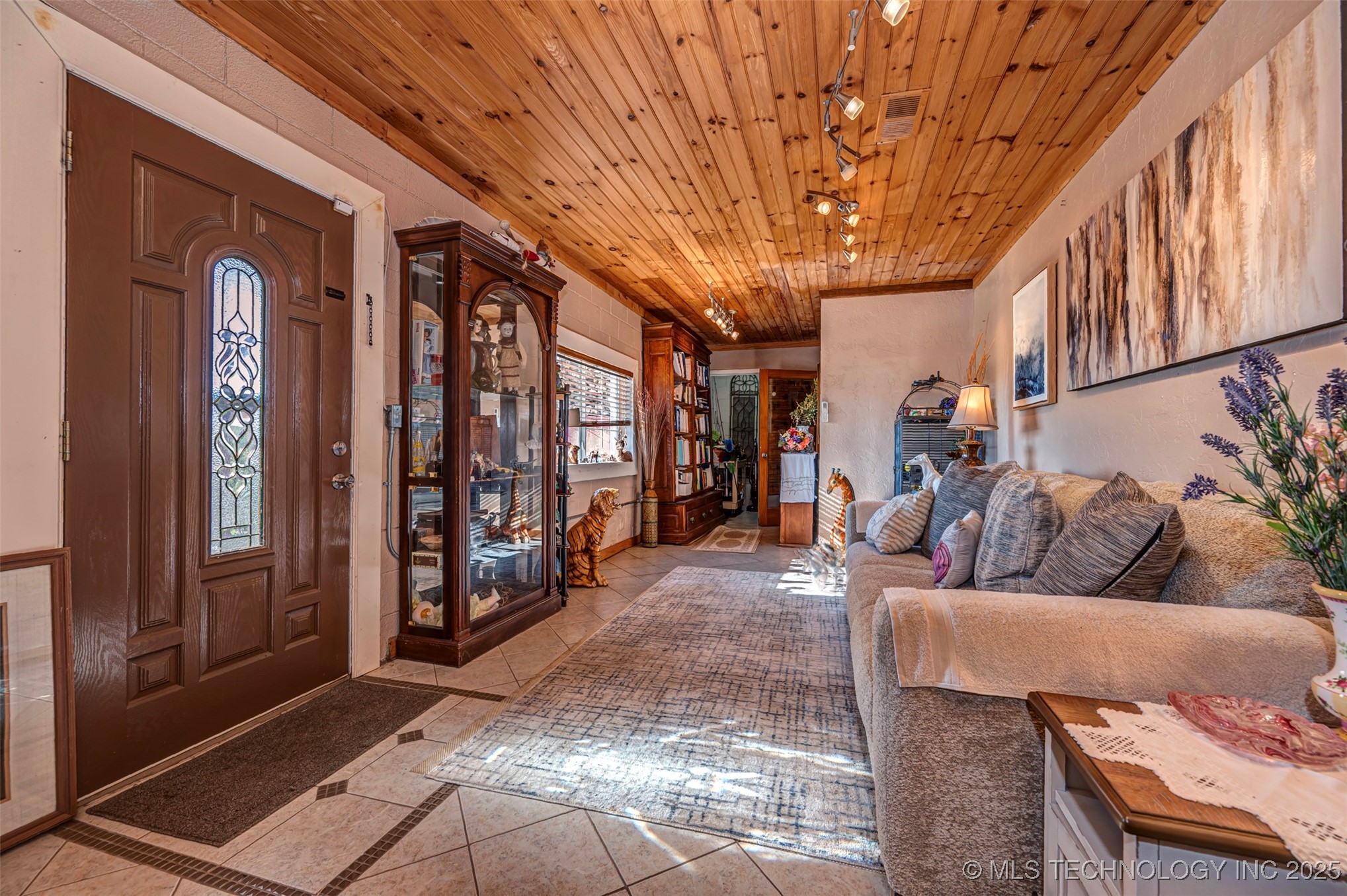 5472 S Highway 377 Property Photo 6