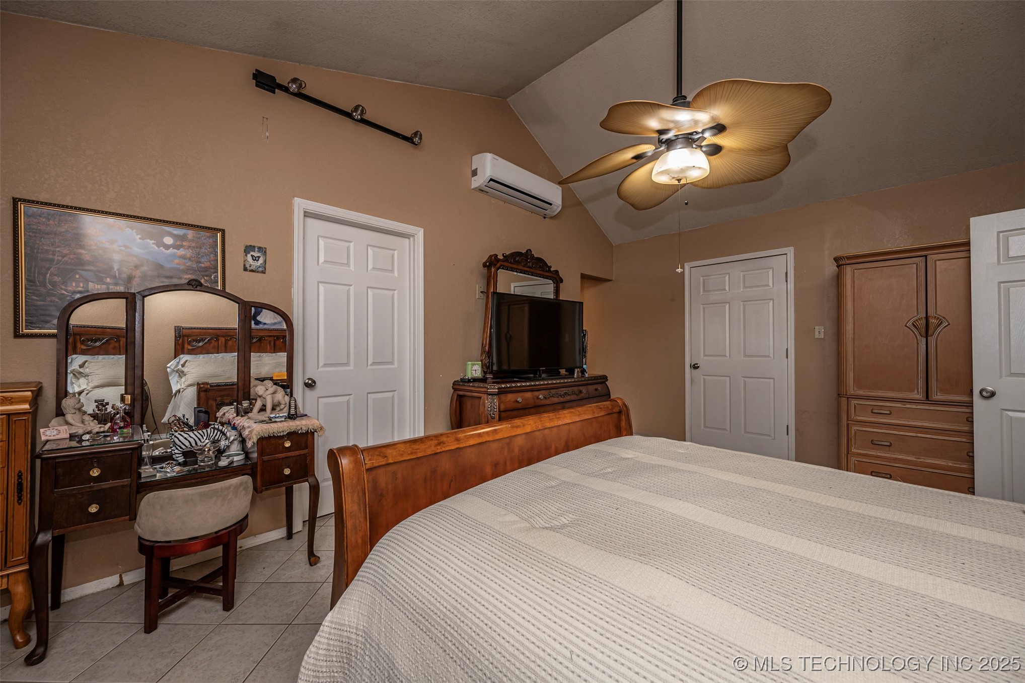 5472 S Highway 377 Property Photo 16