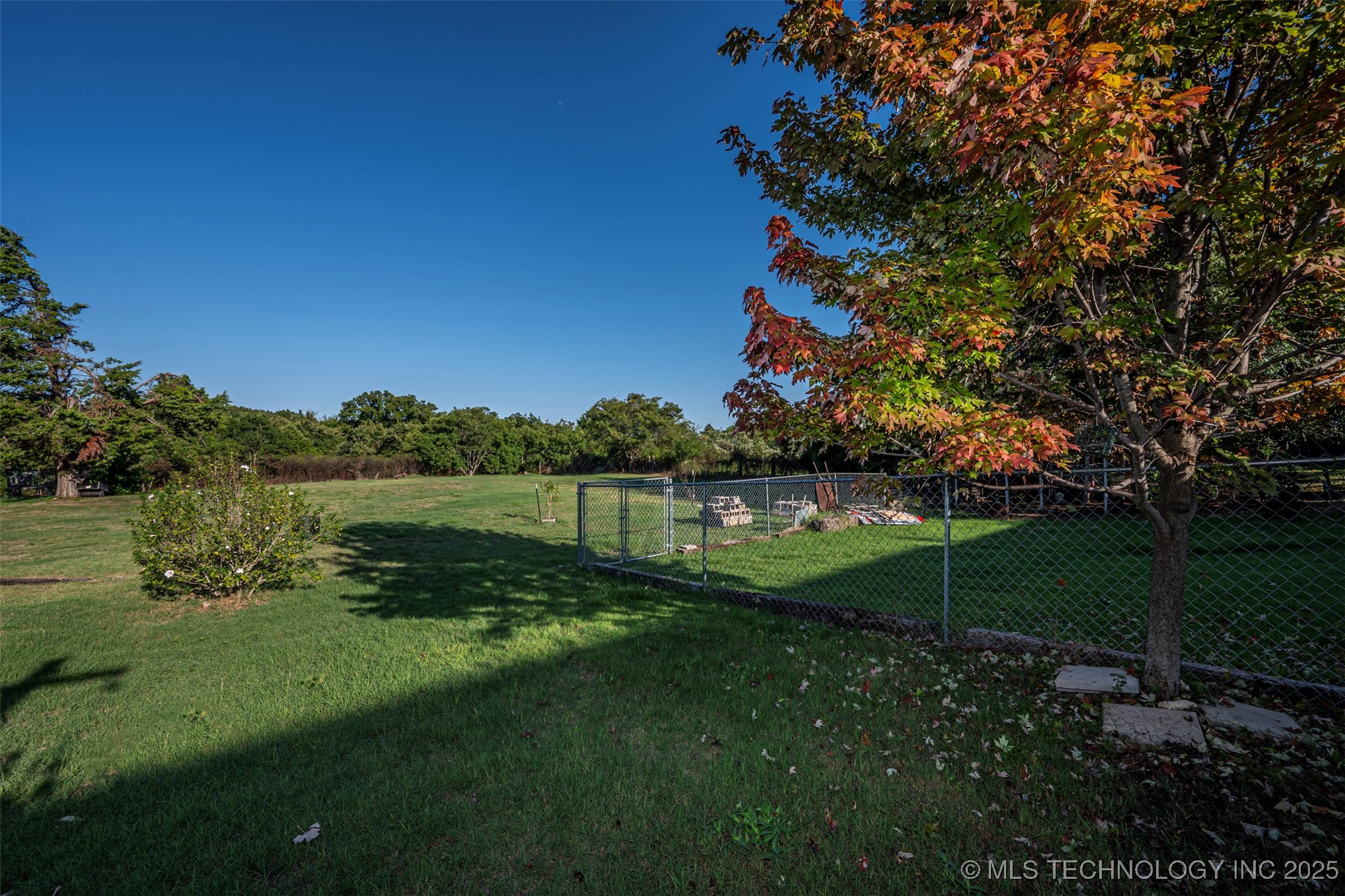 5472 S Highway 377 Property Photo 32