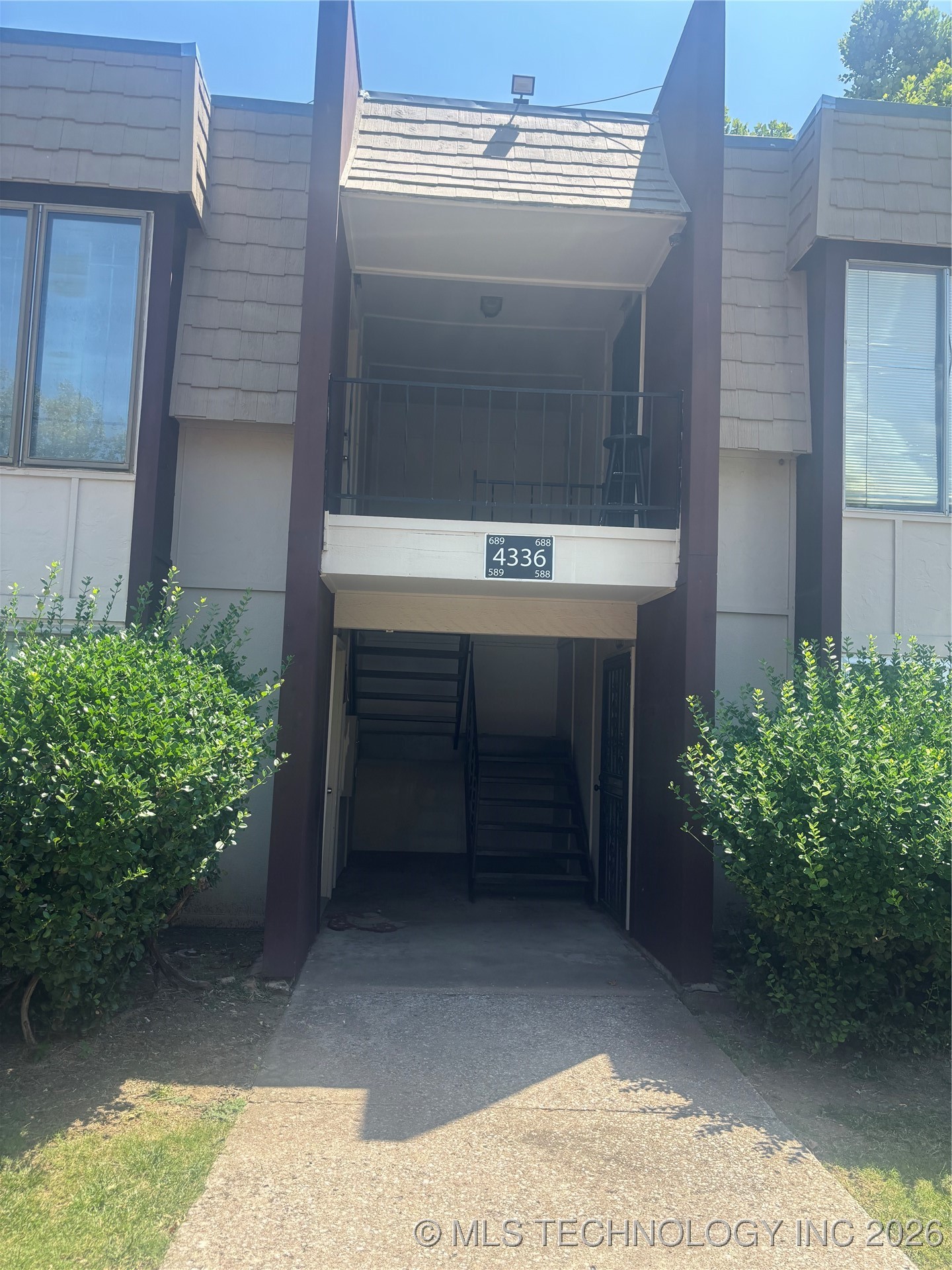 4336 E 67th Street 689 Property Photo 1