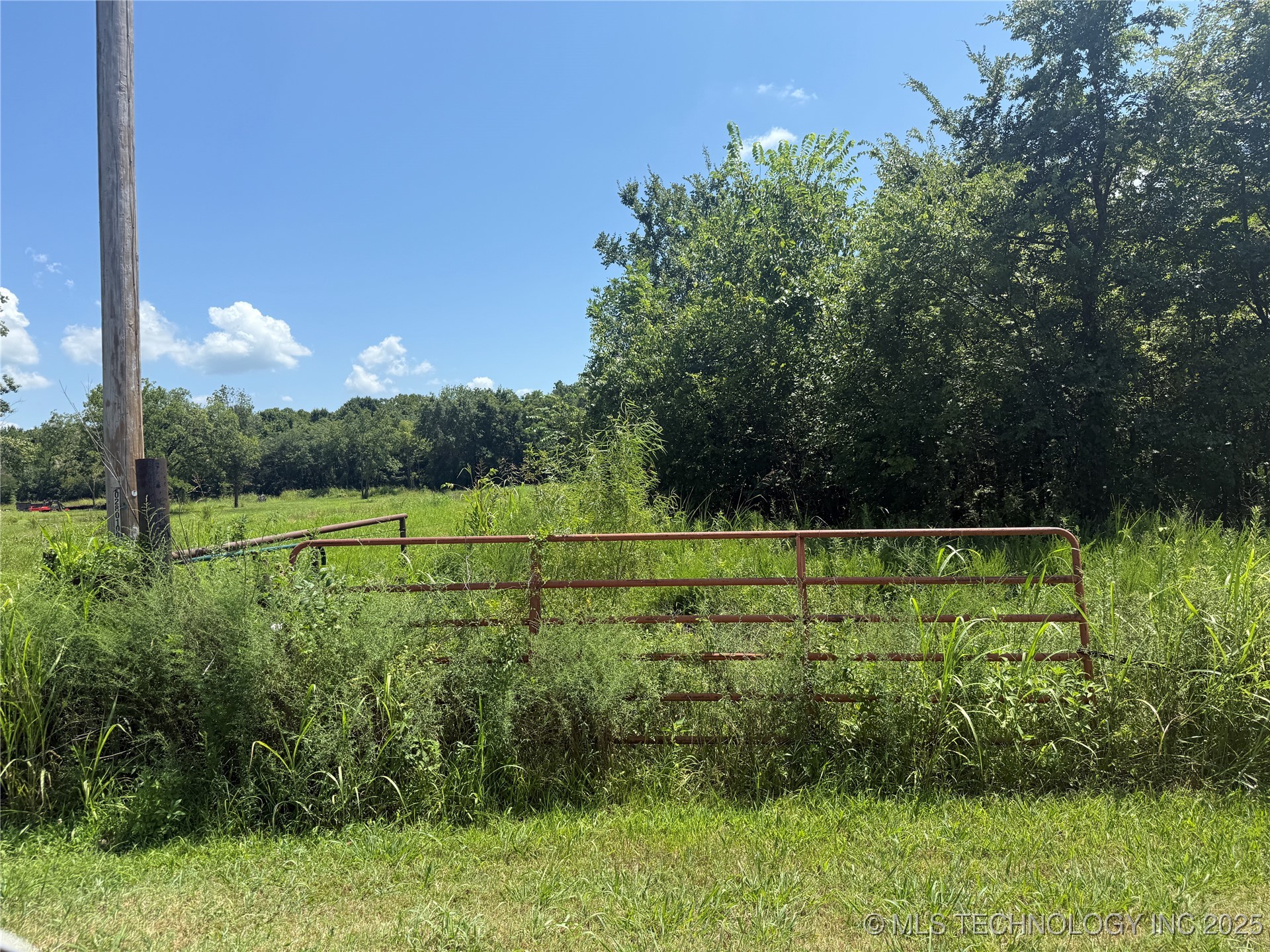 214th Street West Property Photo 9