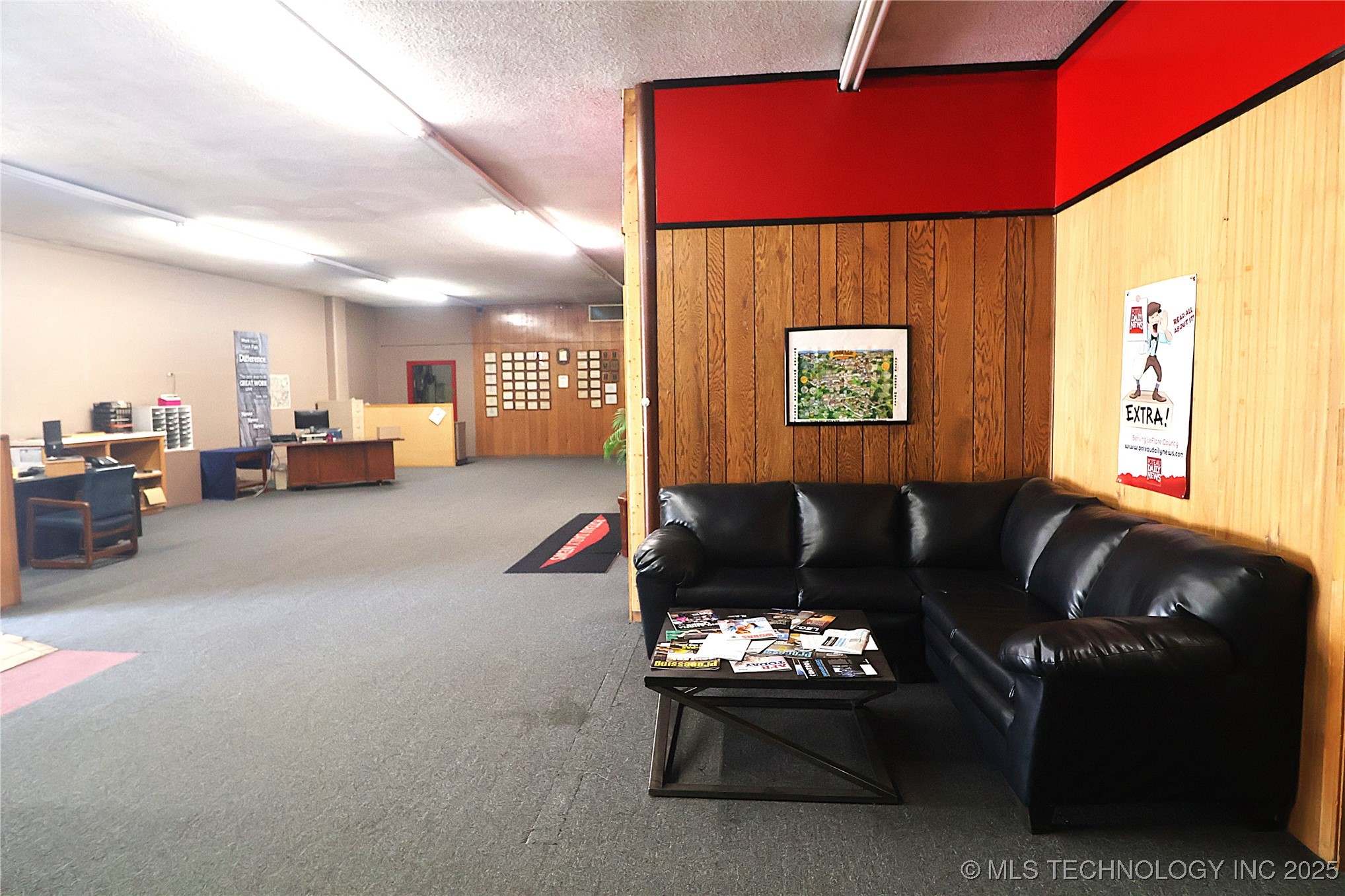 803 N Broadway Street Property Photo 5