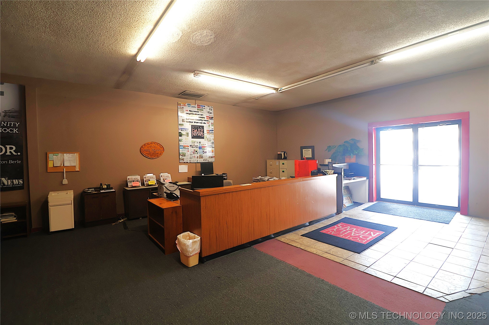 803 N Broadway Street Property Photo 6