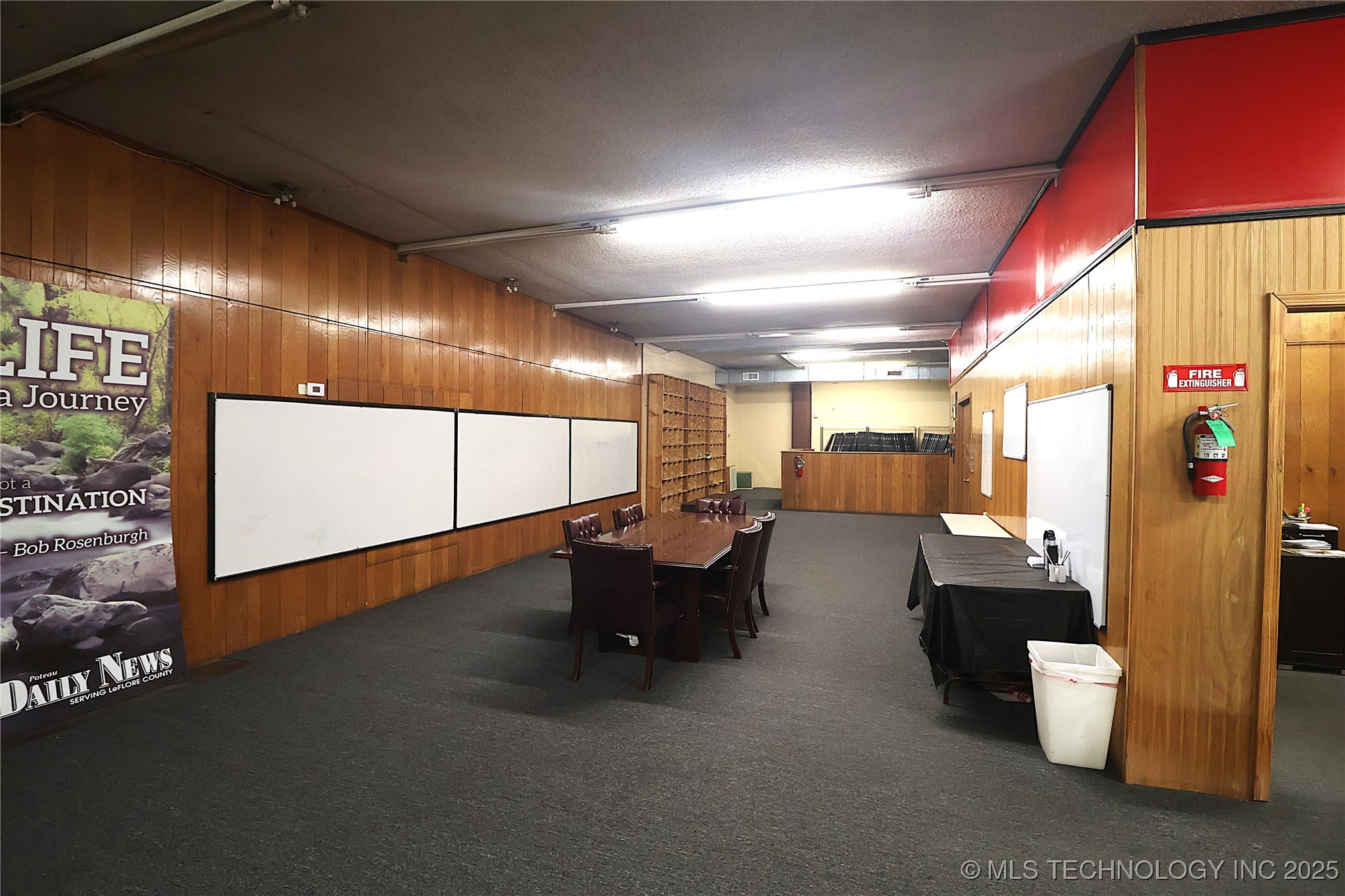 803 N Broadway Street Property Photo 7