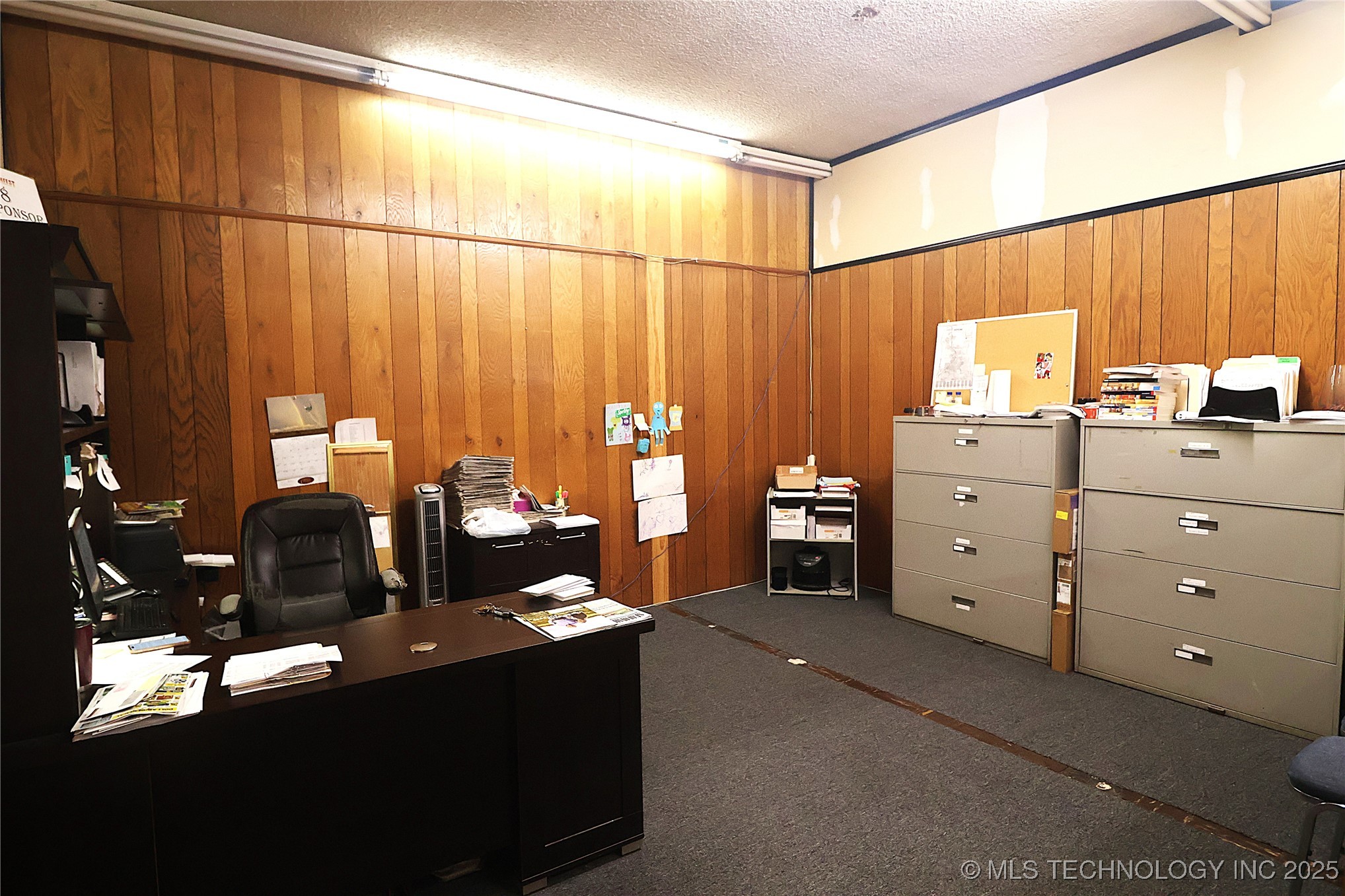 803 N Broadway Street Property Photo 8