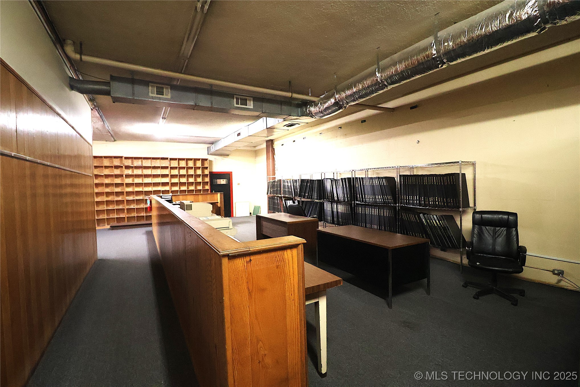 803 N Broadway Street Property Photo 10