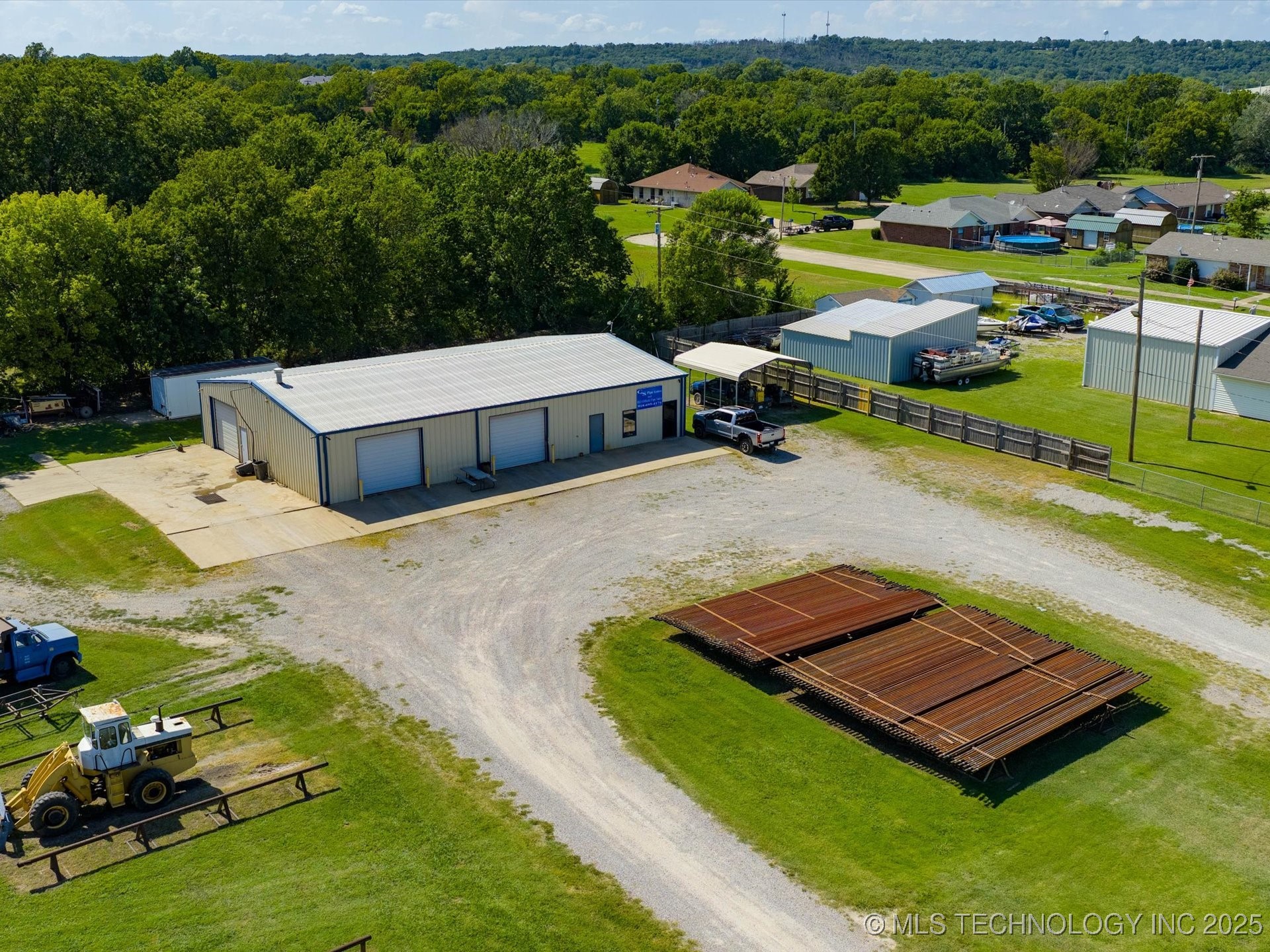 1601 E Main Street Property Photo 9