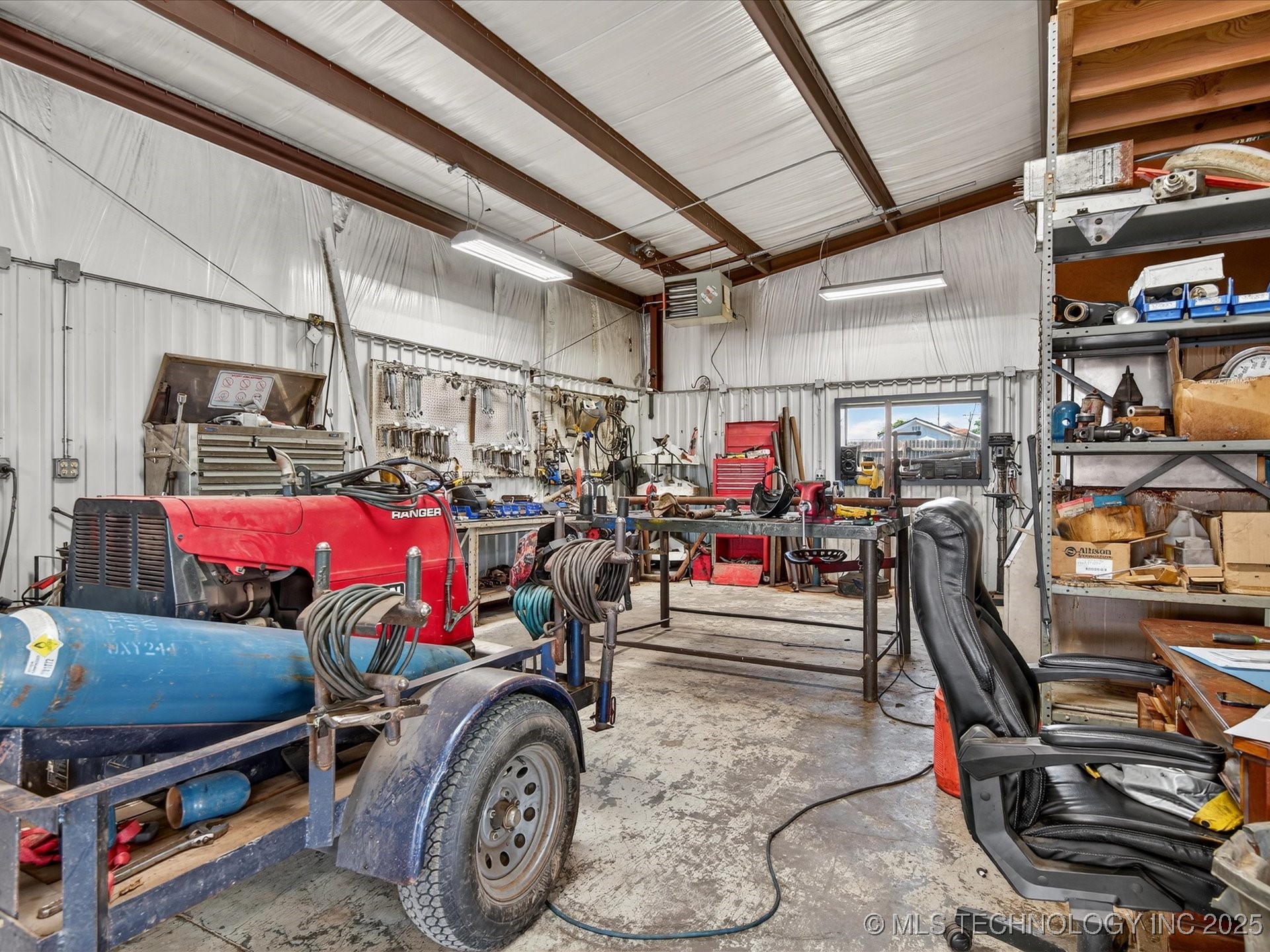 1601 E Main Street Property Photo 14