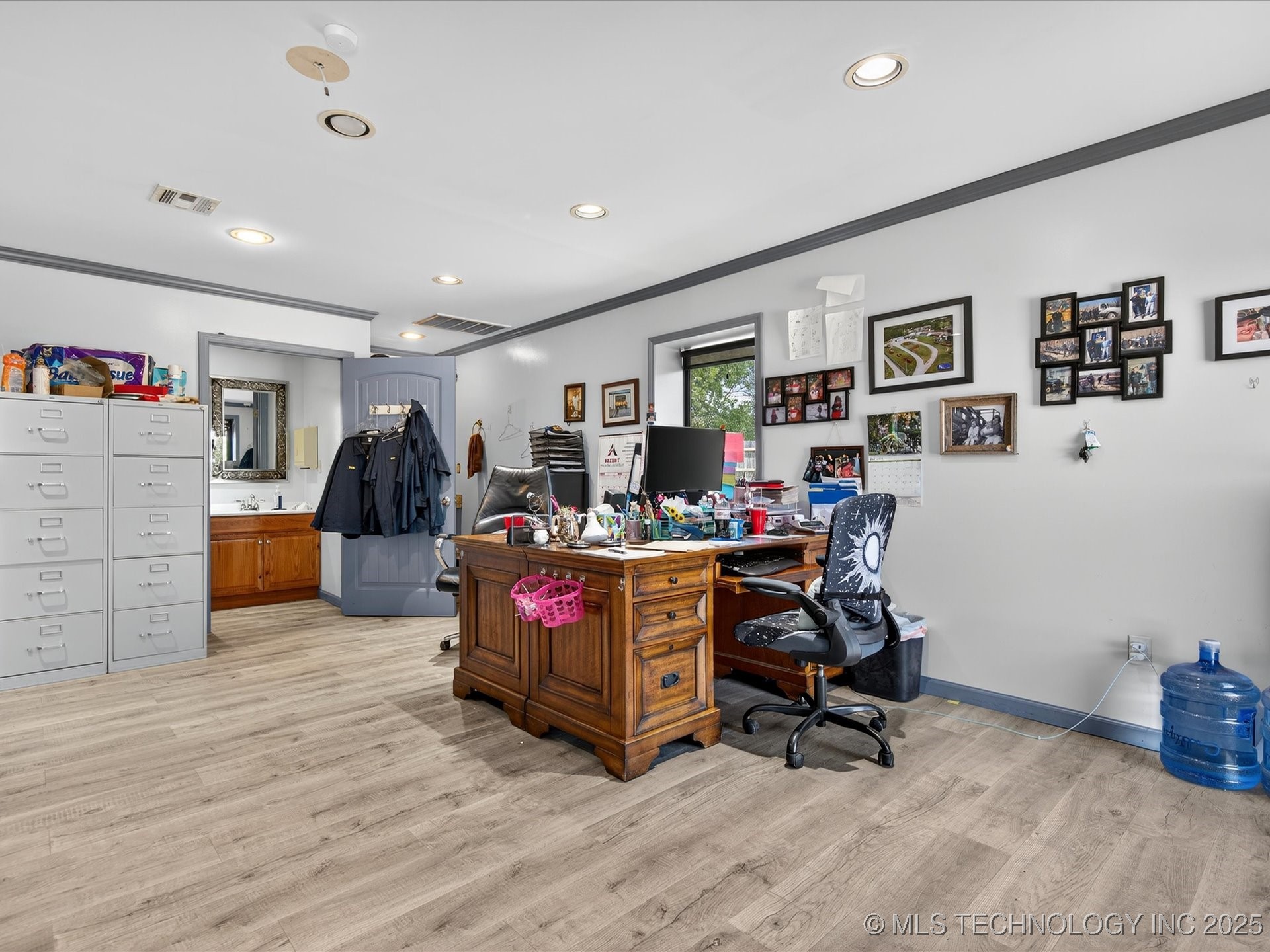 1601 E Main Street Property Photo 19