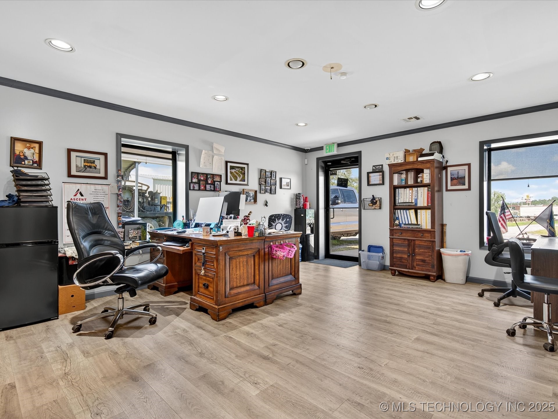 1601 E Main Street Property Photo 22