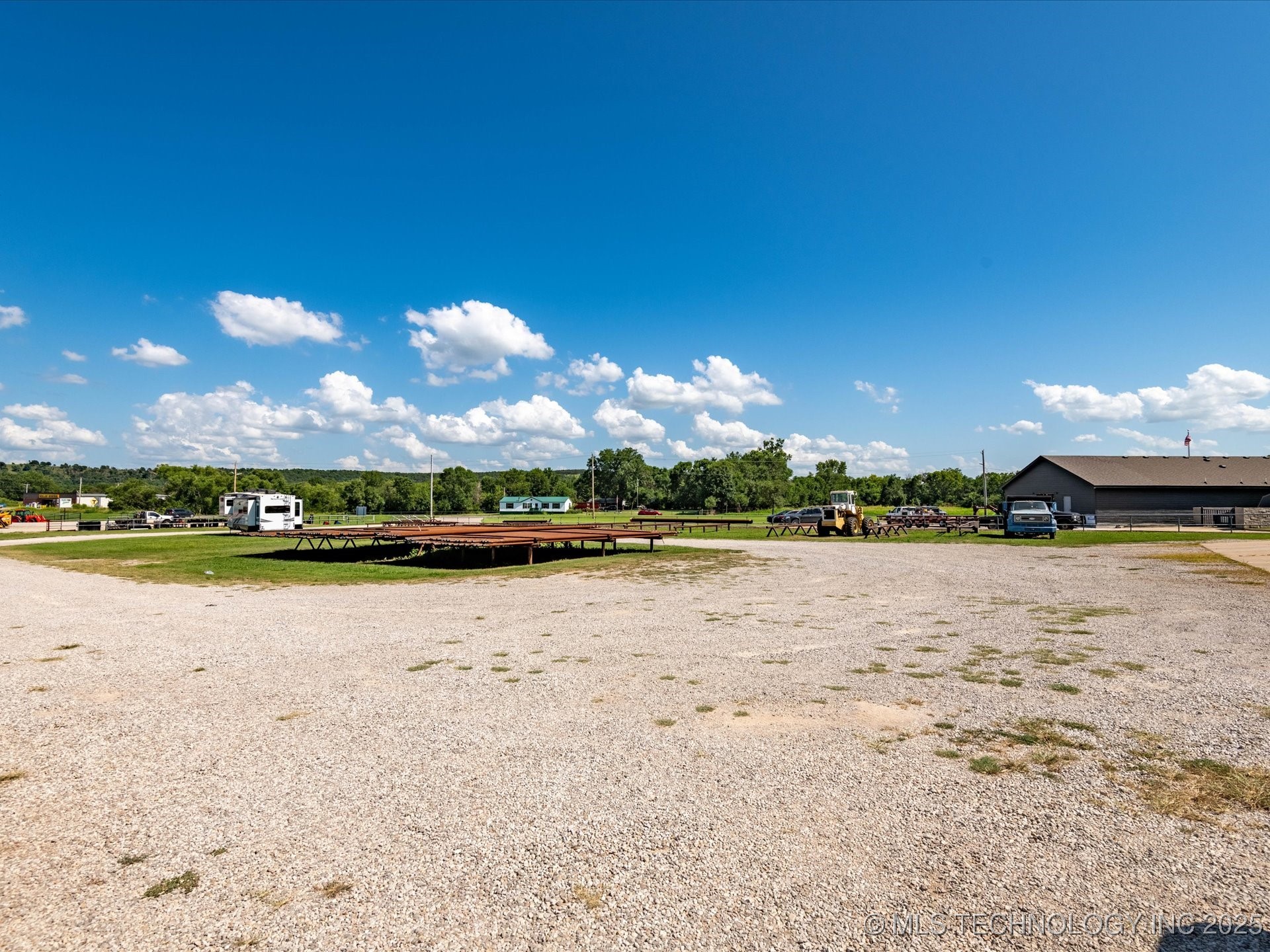 1601 E Main Street Property Photo 26