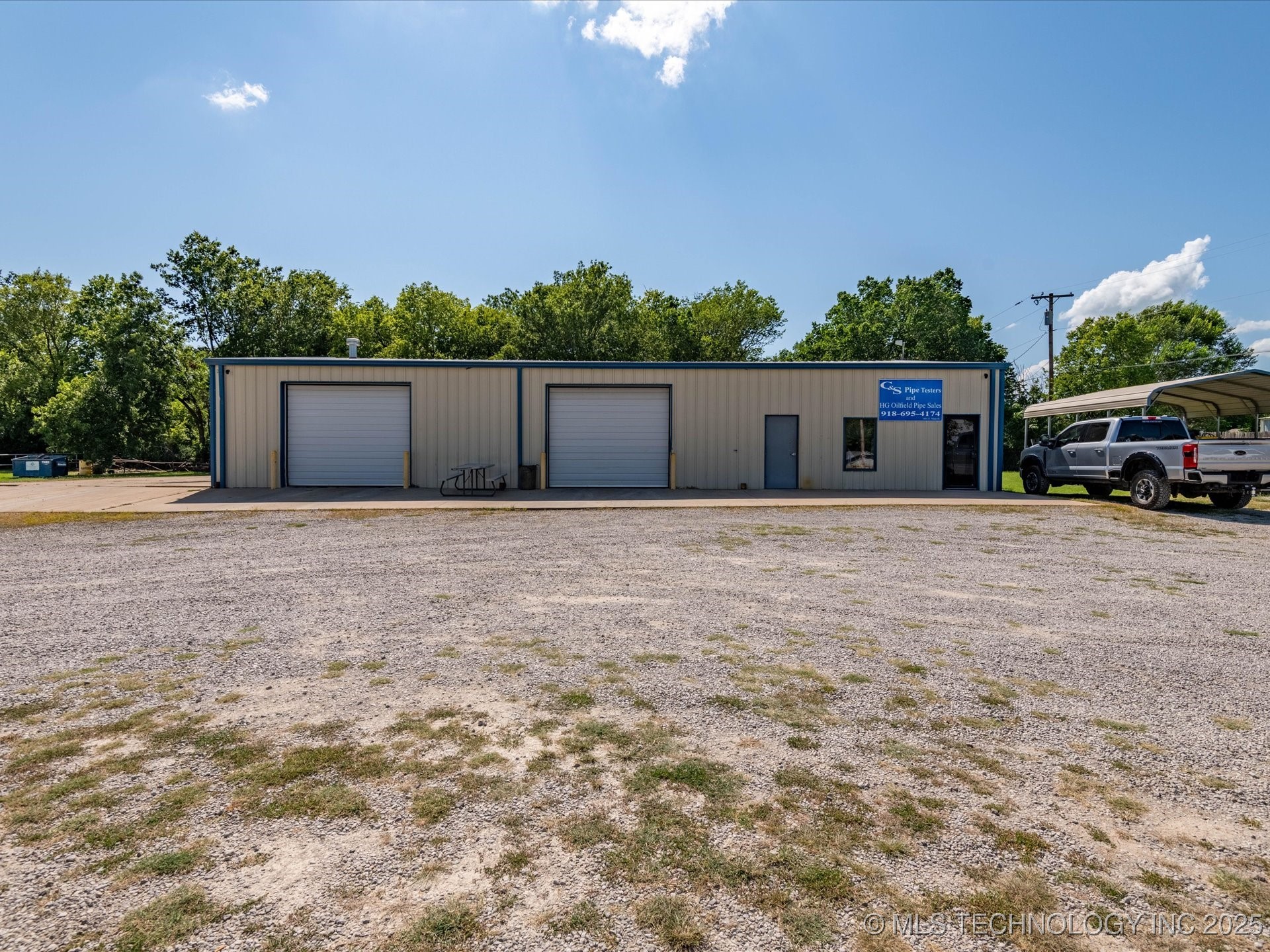 1601 E Main Street Property Photo 27