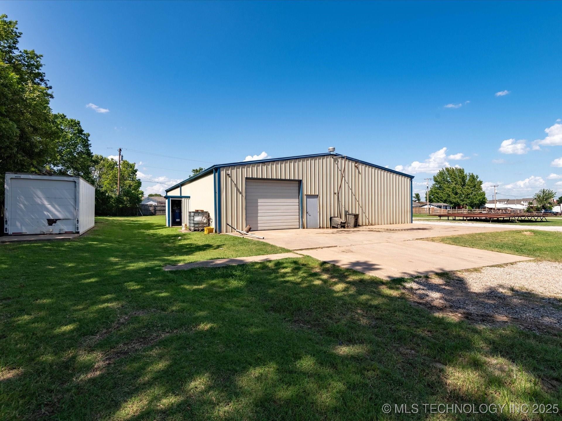 1601 E Main Street Property Photo 29