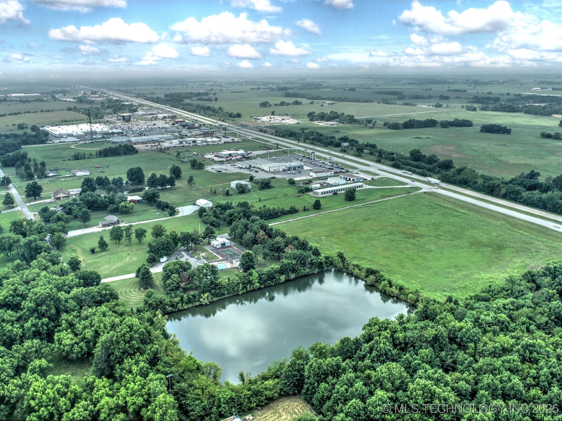 S Hwy 69 Property Photo 3