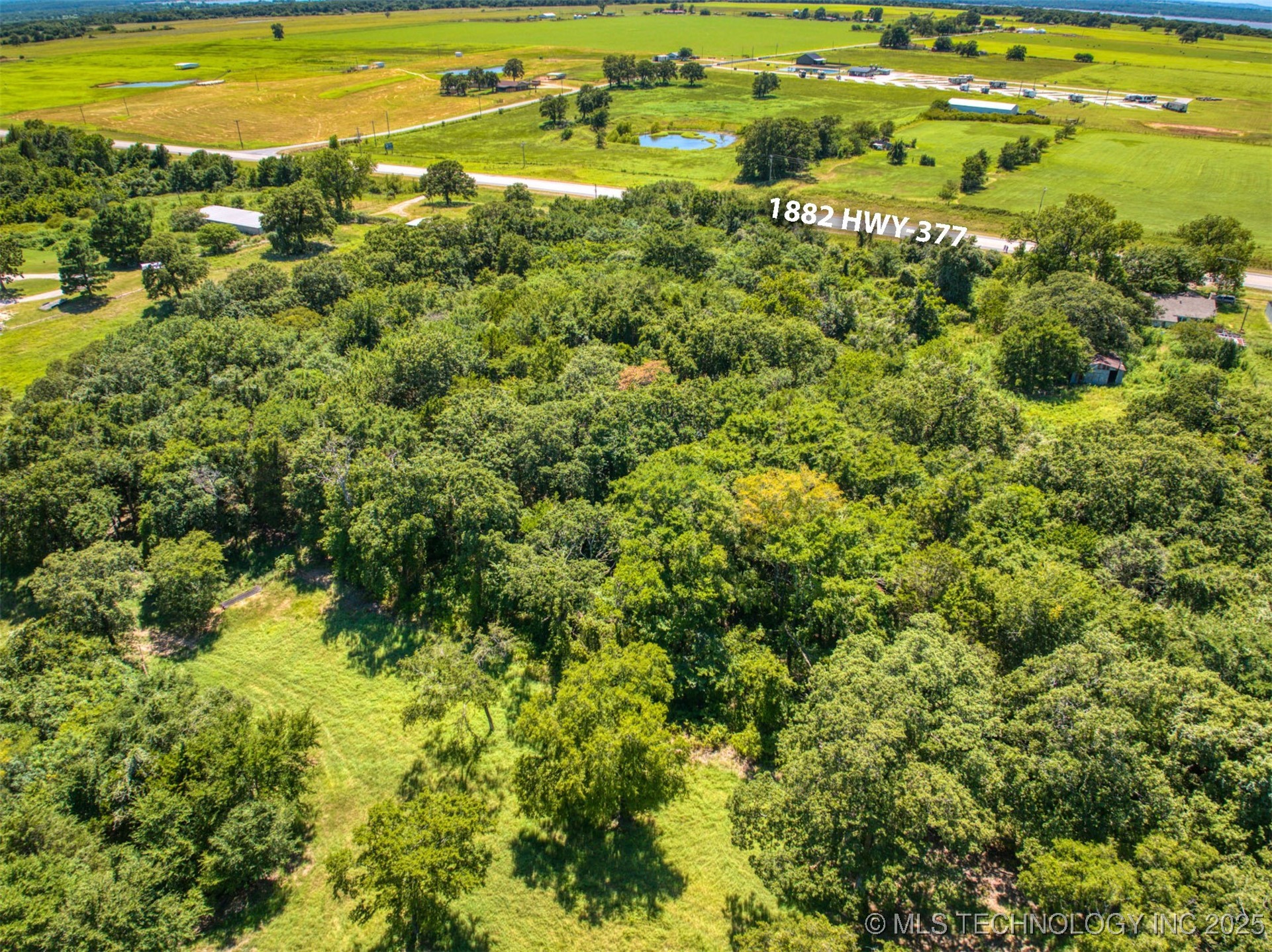 1882 Hwy 377 Property Photo 12