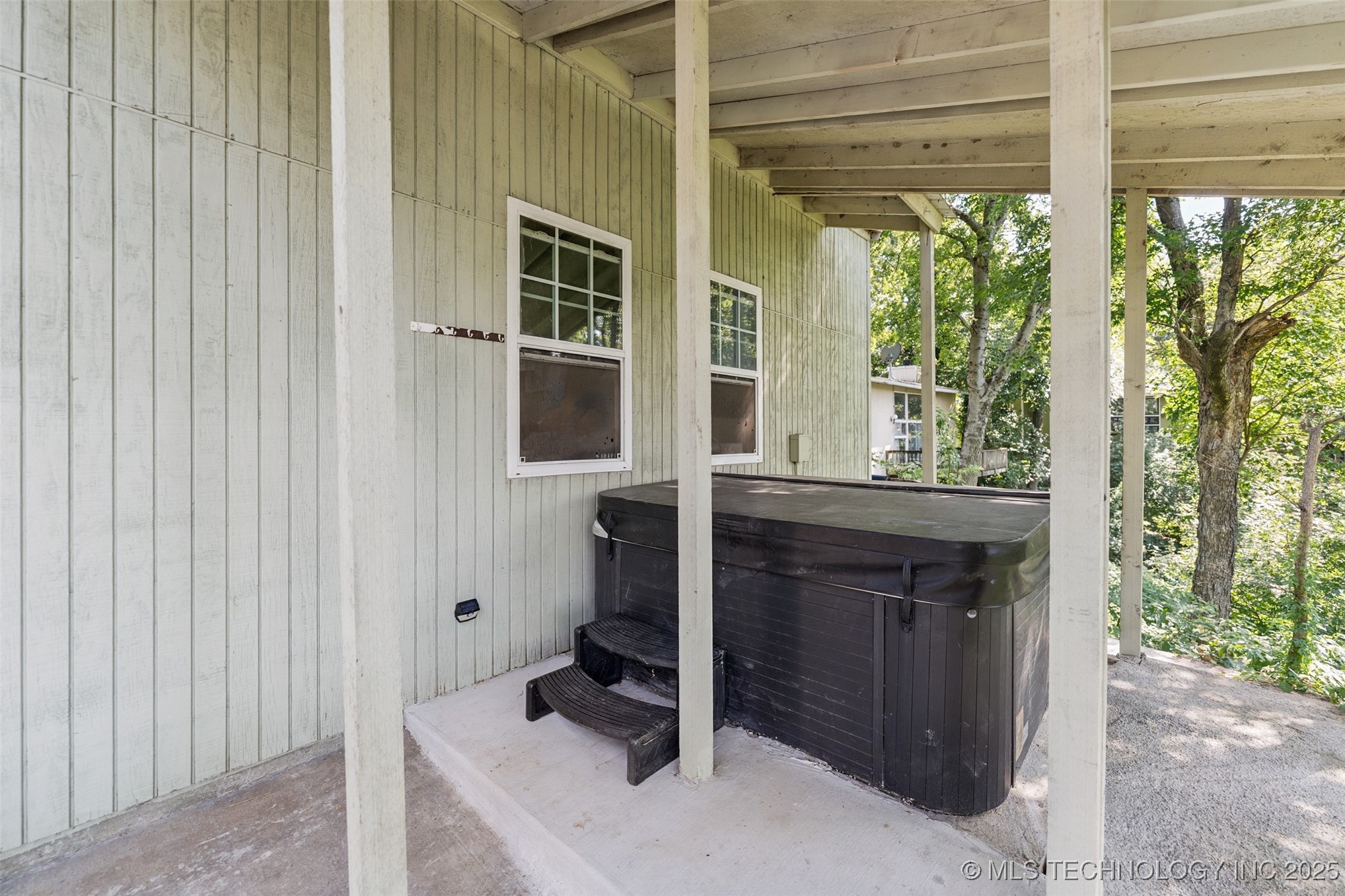 440 Murray Lane Property Photo 9