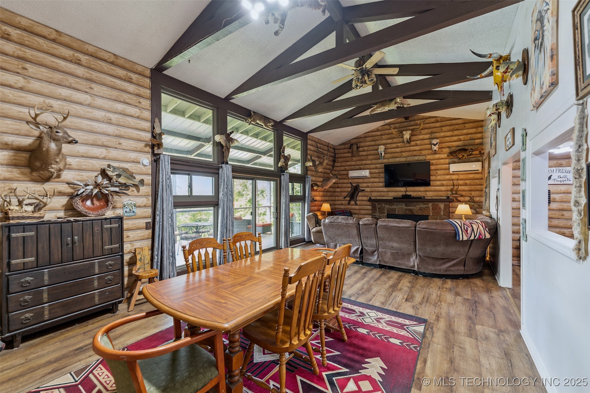 440 Murray Lane Property Photo 14