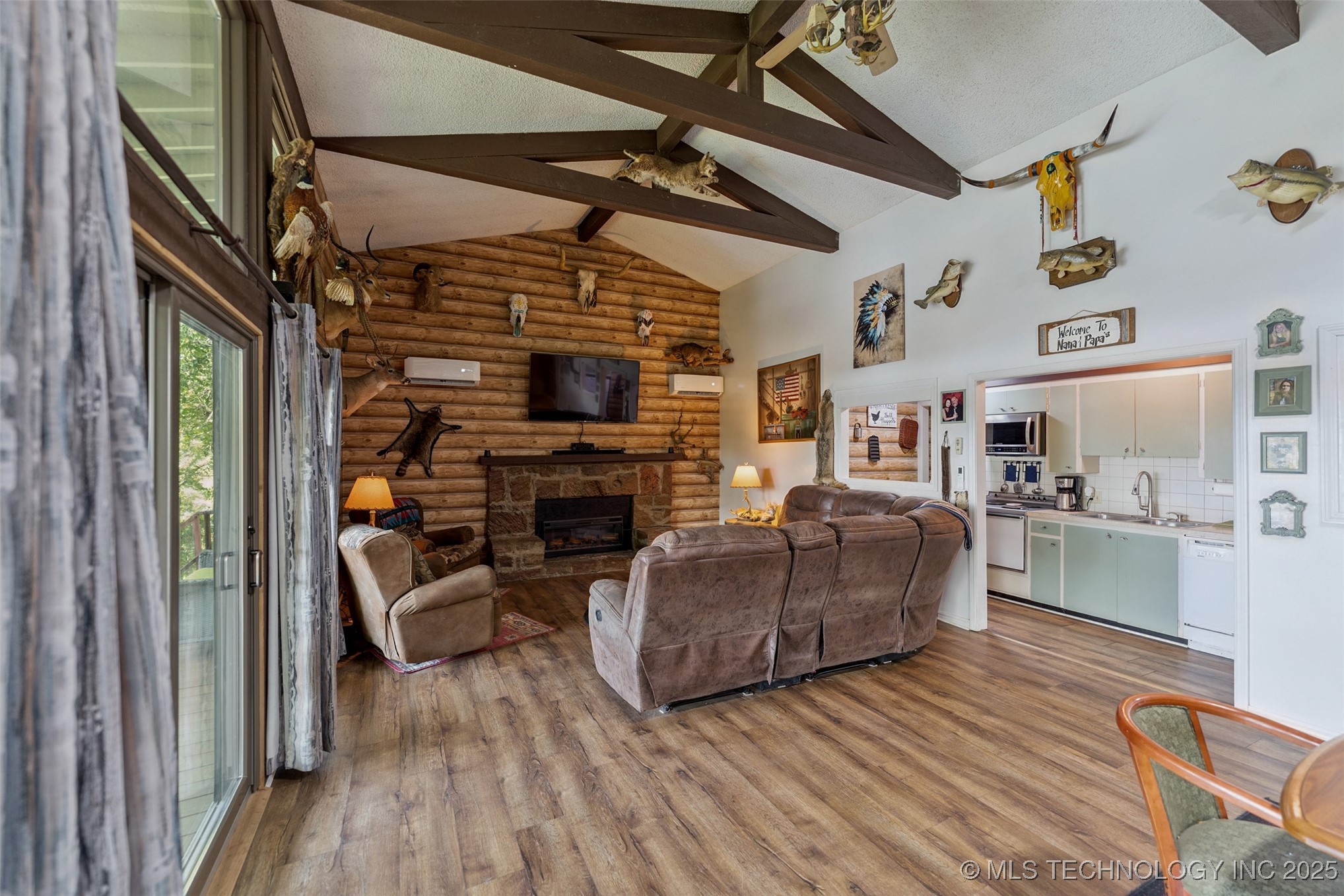 440 Murray Lane Property Photo 15