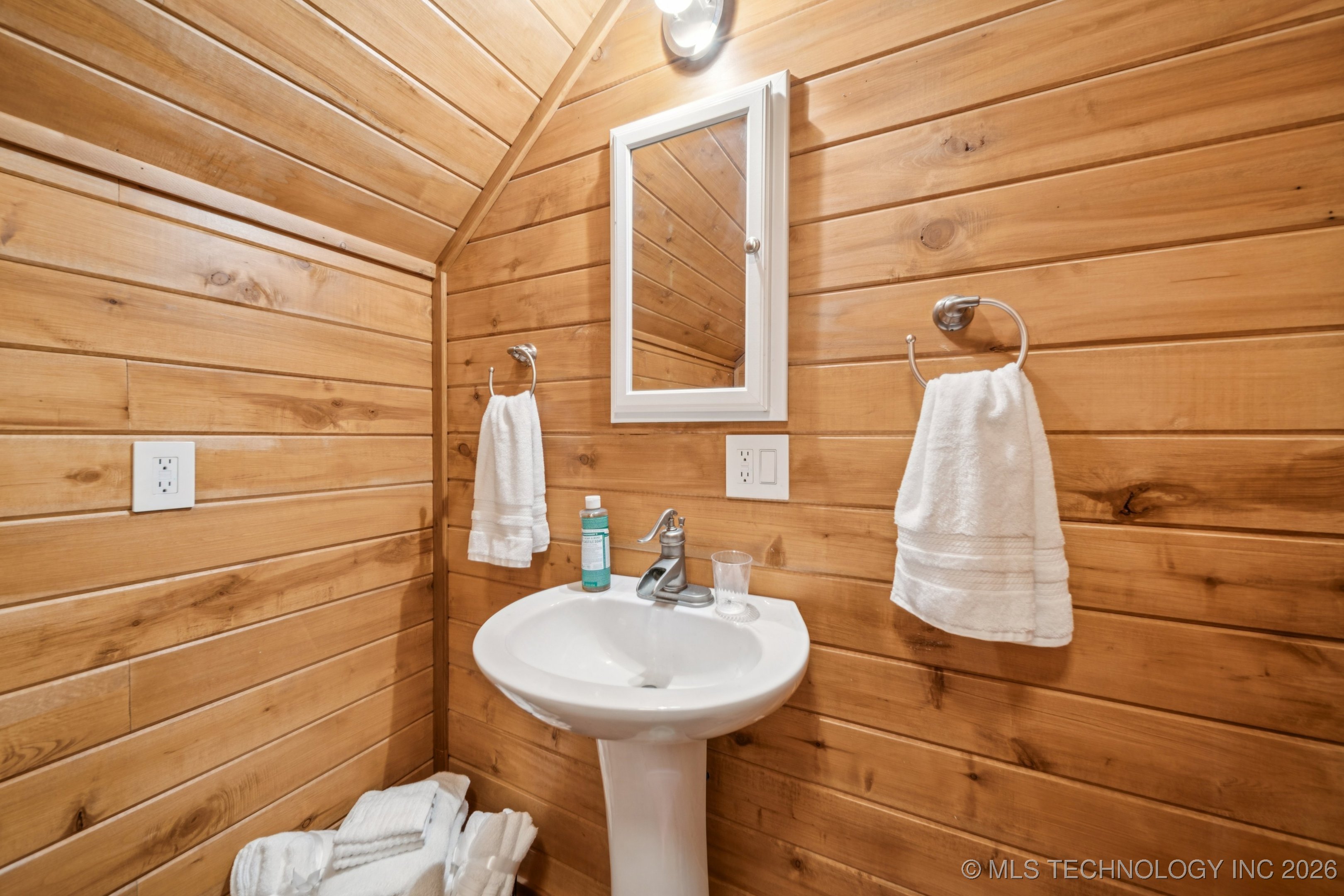 2488 S 4290 Road Property Photo 30