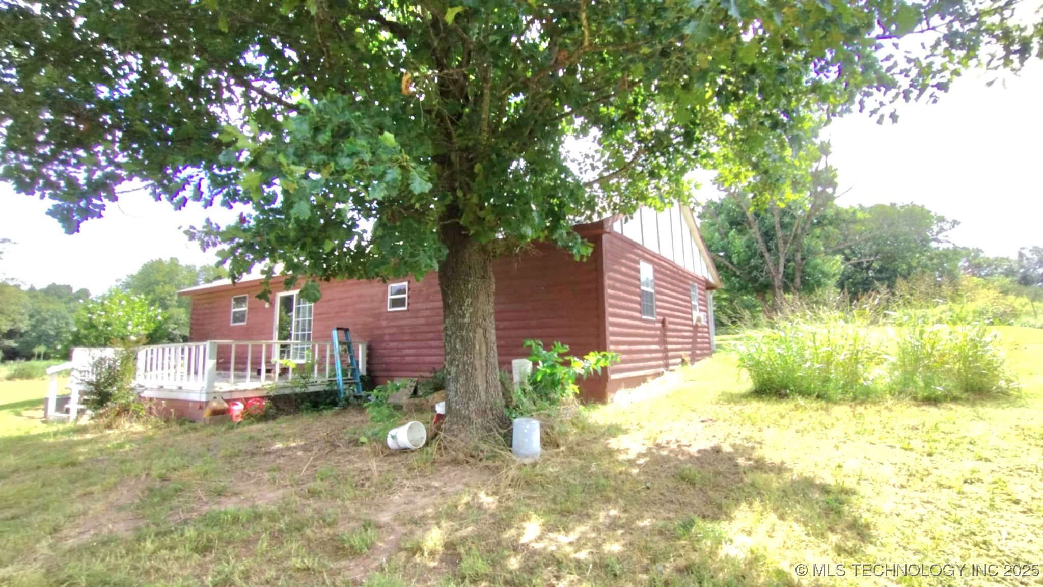 475834 E 649 Road Property Photo 6