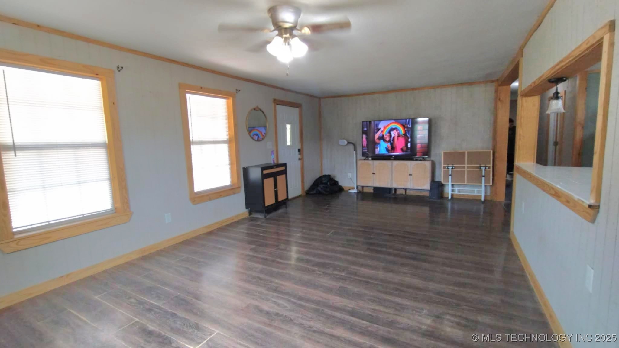 475834 E 649 Road Property Photo 9