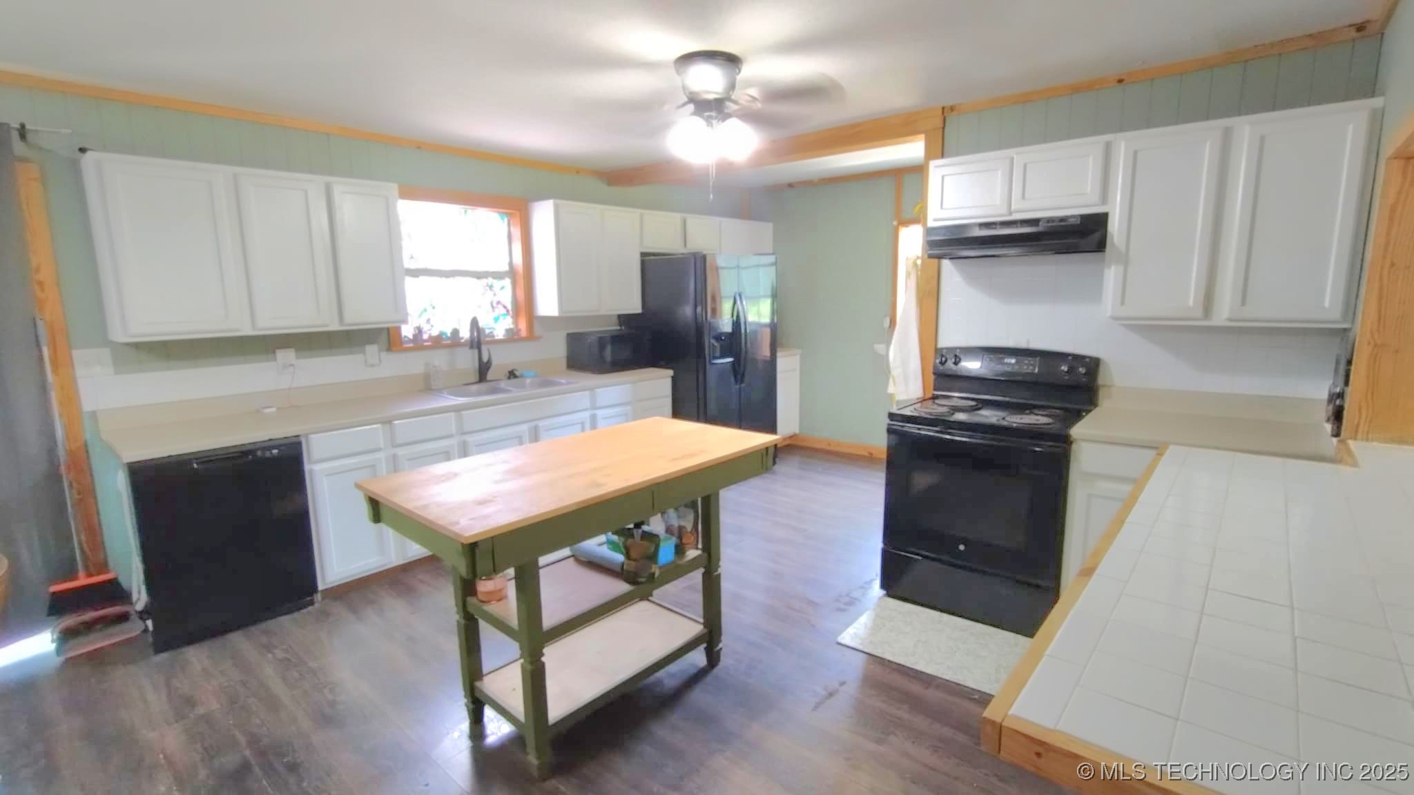 475834 E 649 Road Property Photo 10