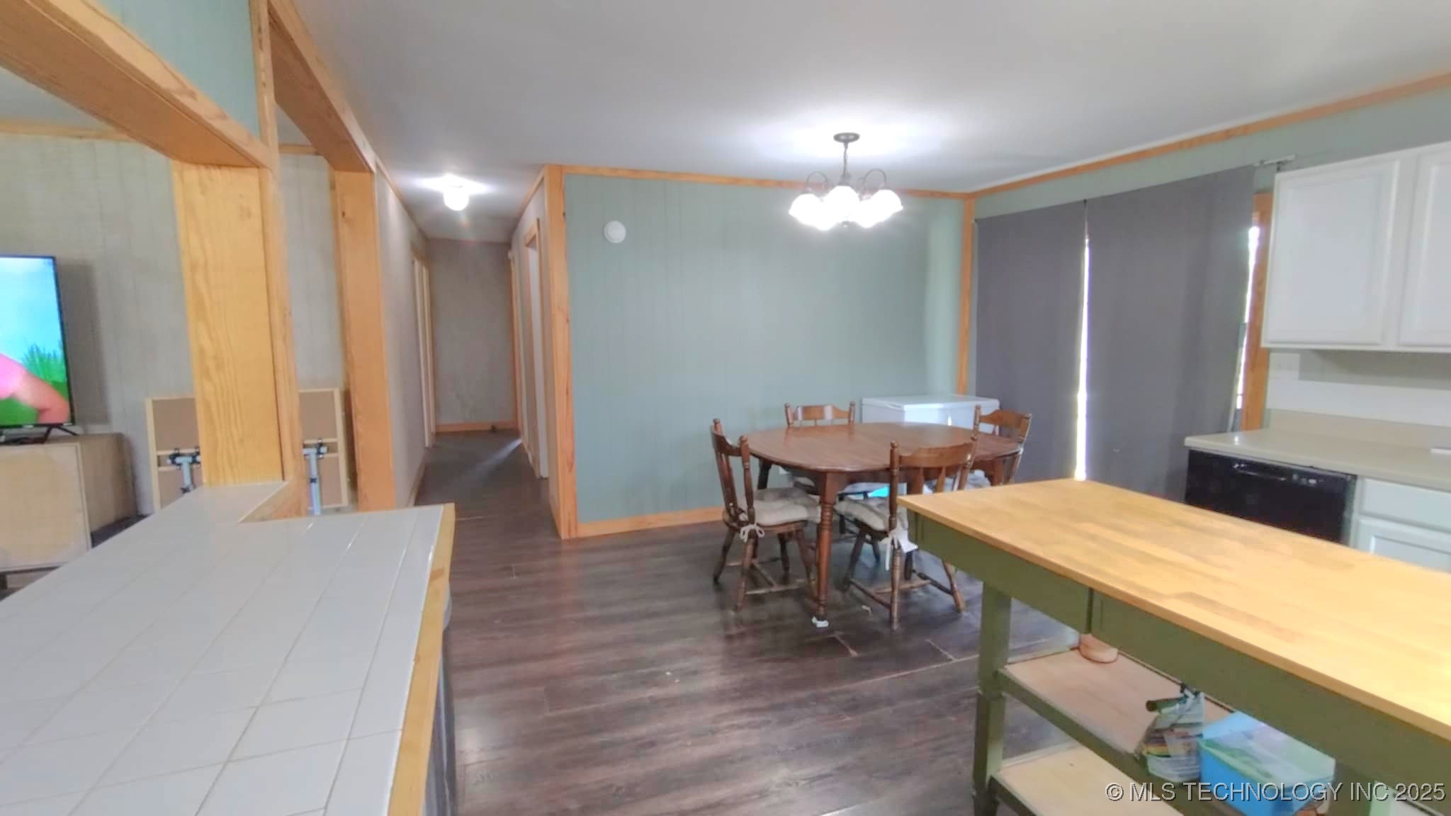 475834 E 649 Road Property Photo 12