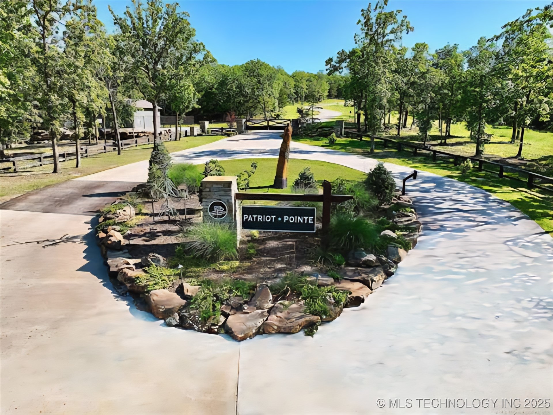 14 Patriot Pointe Property Photo 1