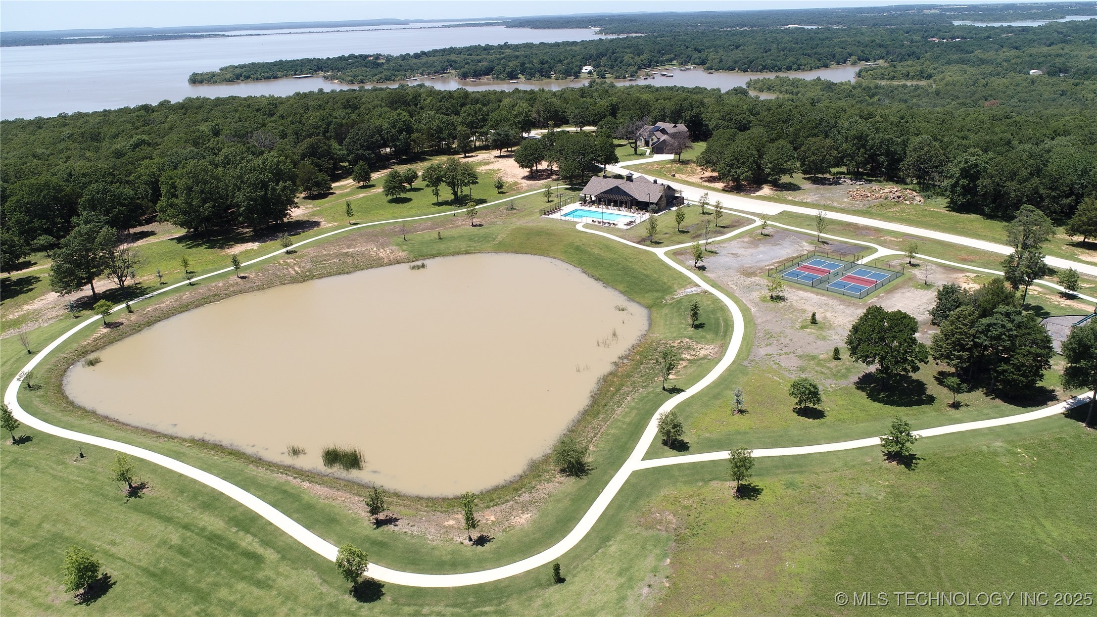 14 Patriot Pointe Property Photo 5