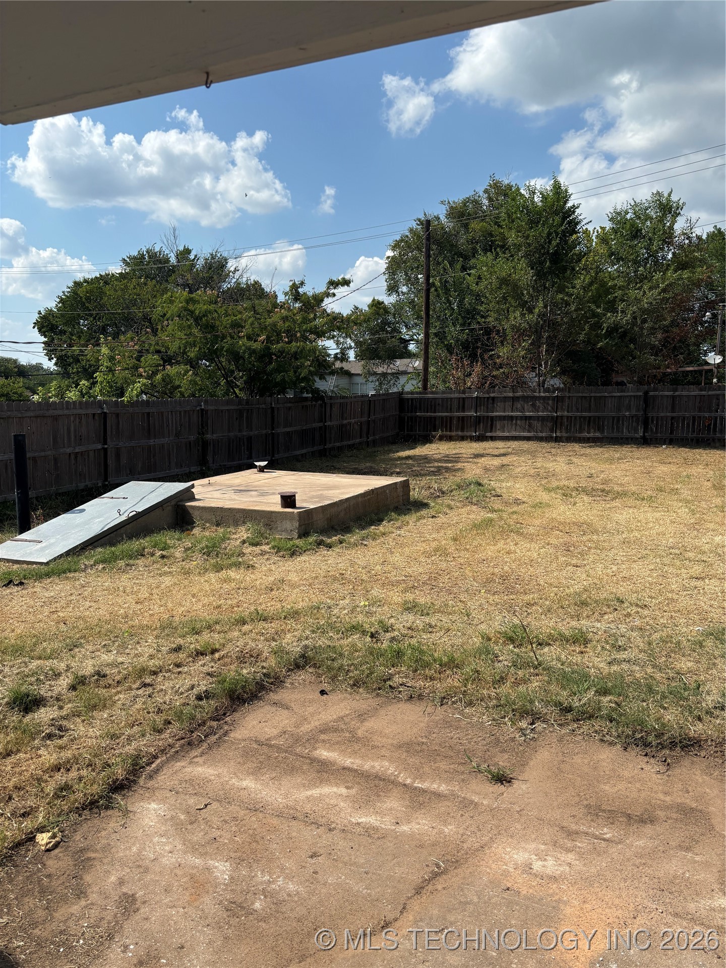 1436 E Moses Street Property Photo 17