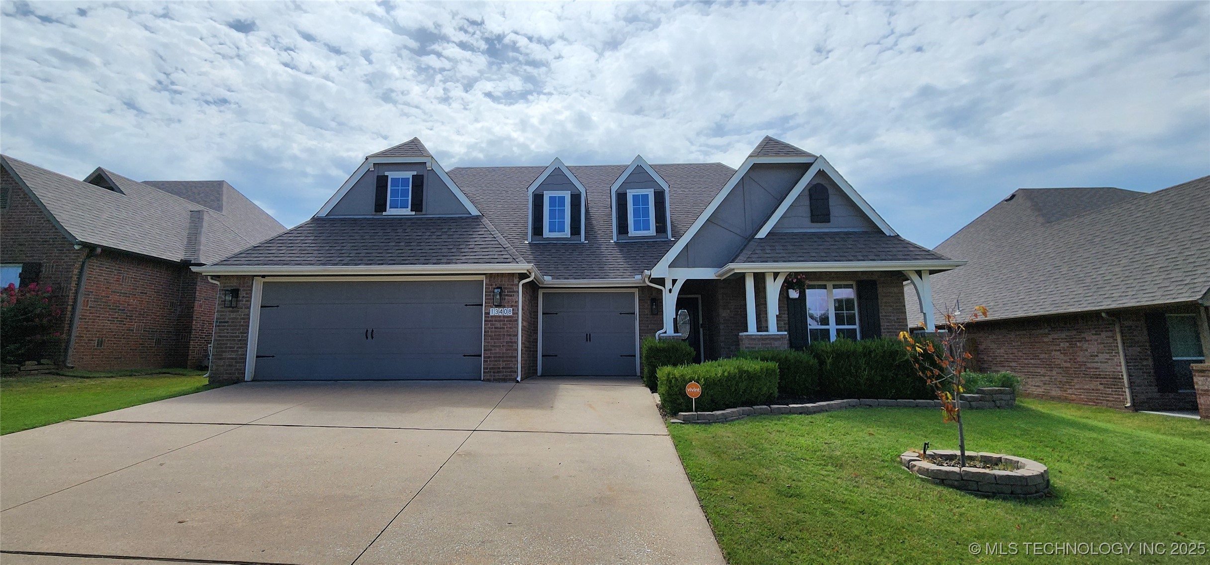 13408 S 20th Court Property Photo 1