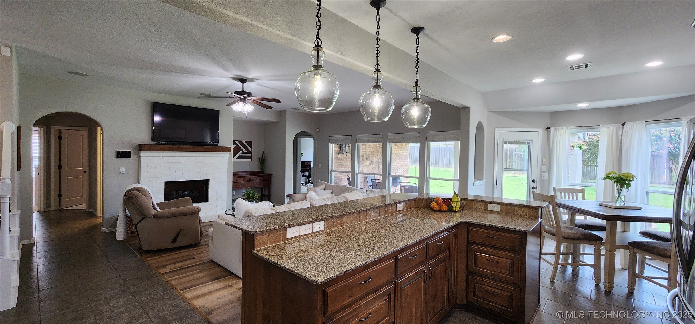 13408 S 20th Court Property Photo 12