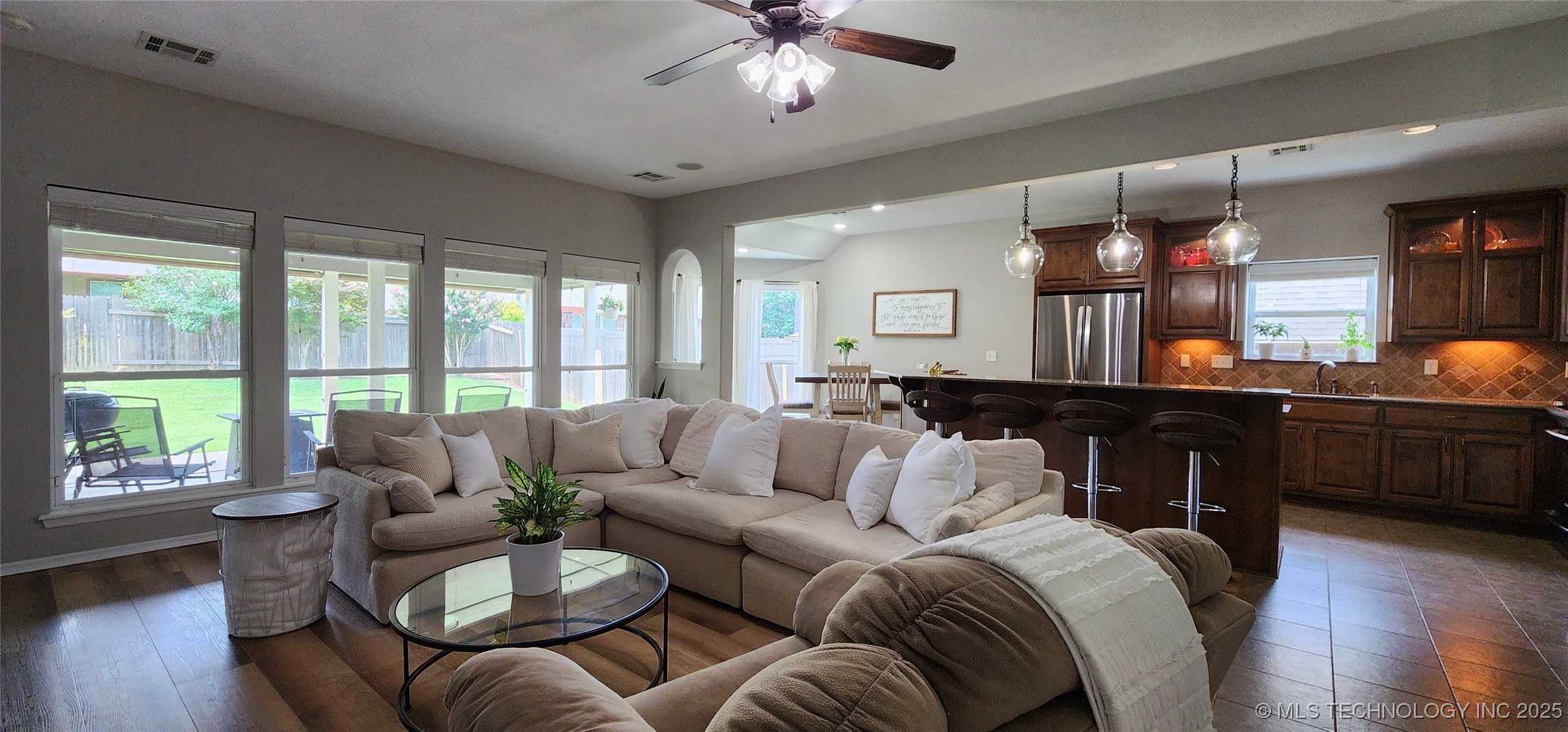 13408 S 20th Court Property Photo 23