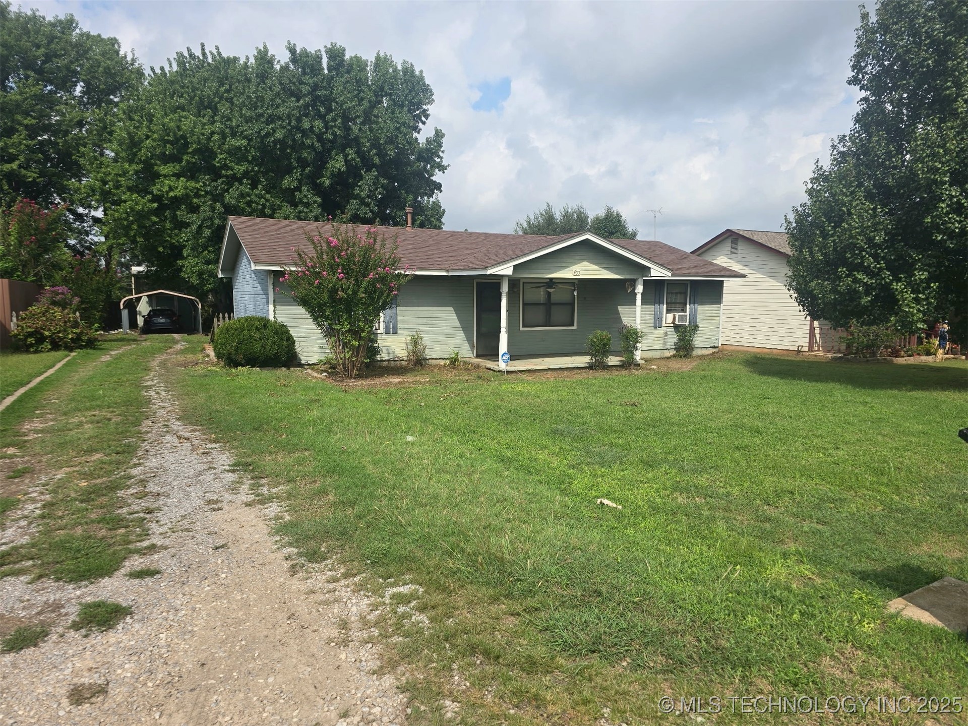 405 N Missouri Street Property Photo 1