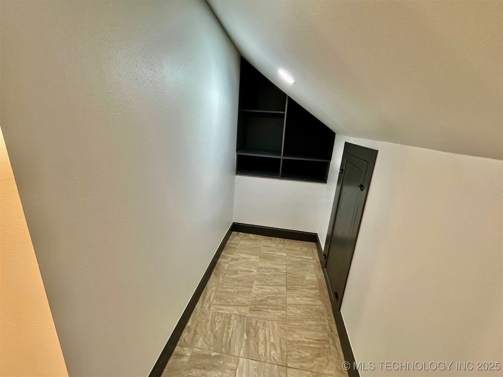 301 S Water Street Property Photo 25