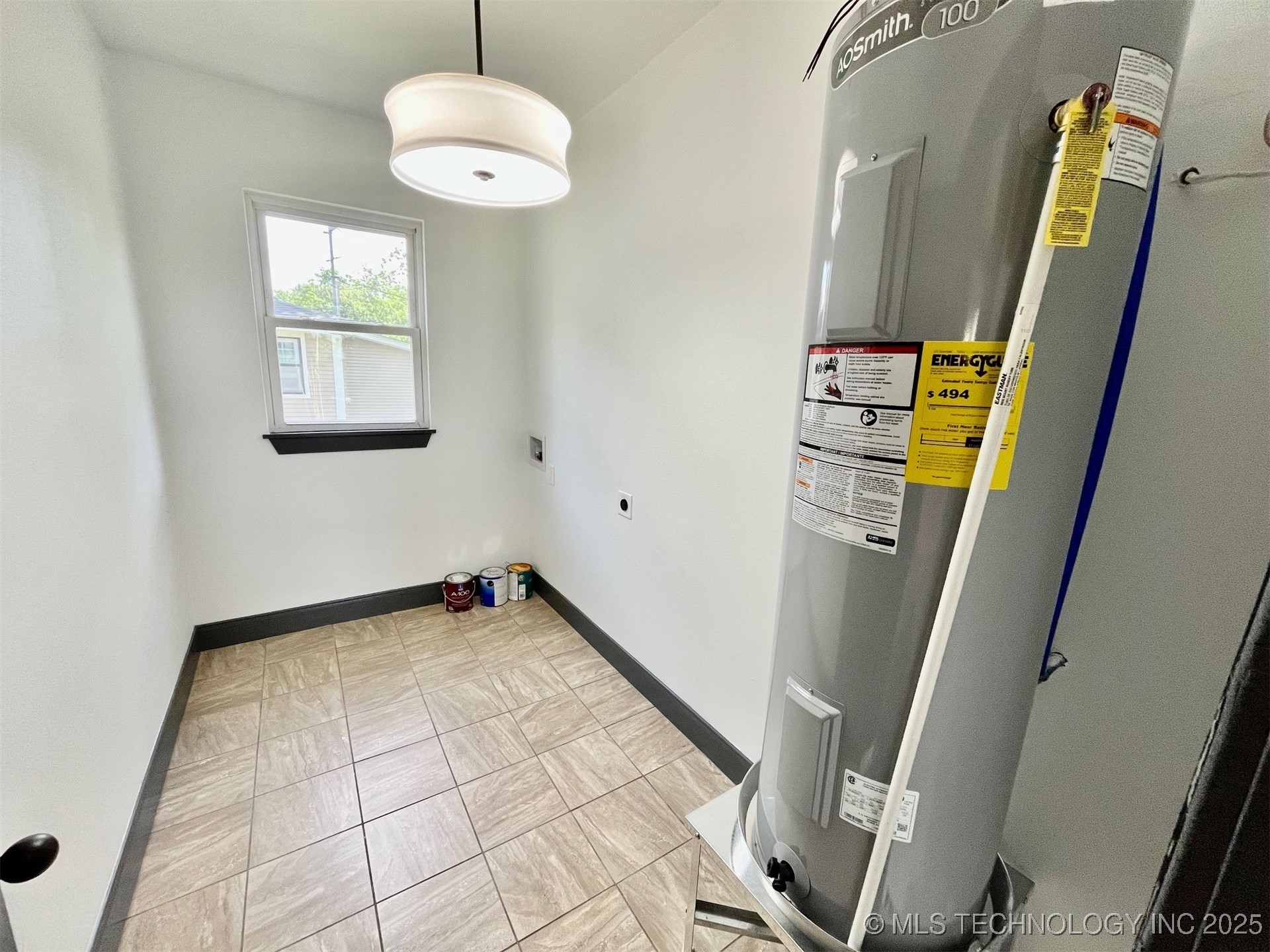 301 S Water Street Property Photo 26