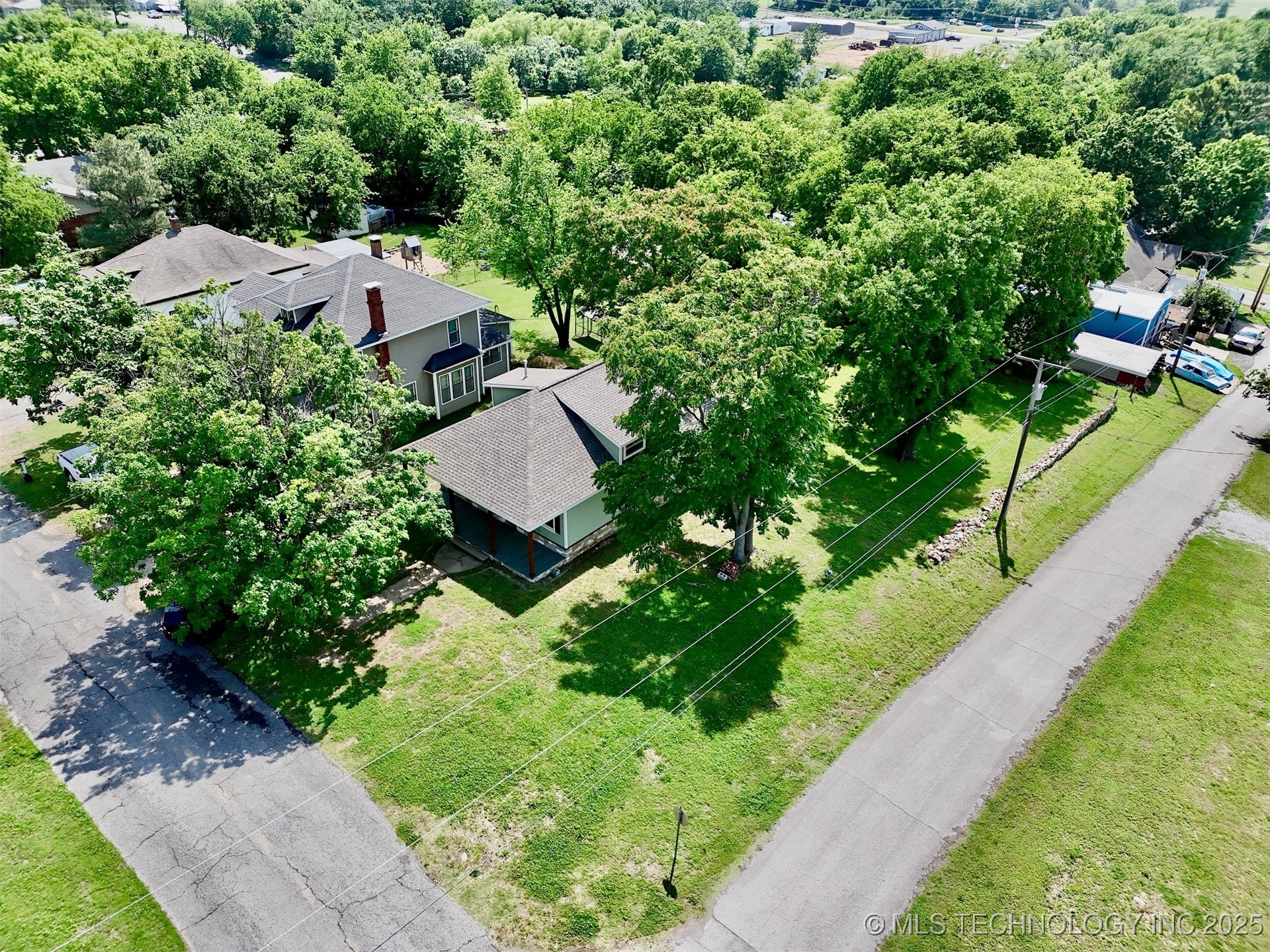 301 S Water Street Property Photo 32