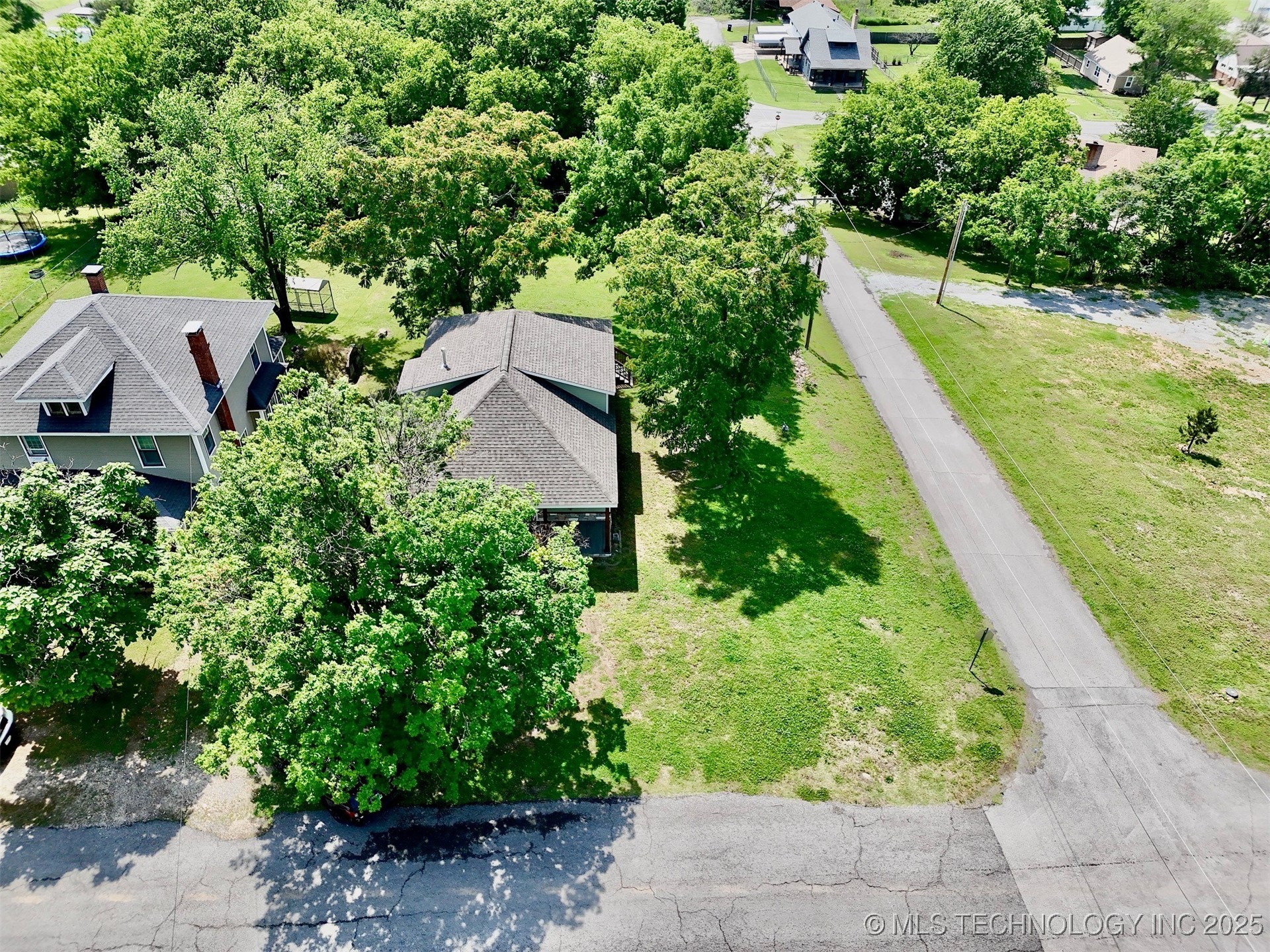 301 S Water Street Property Photo 33