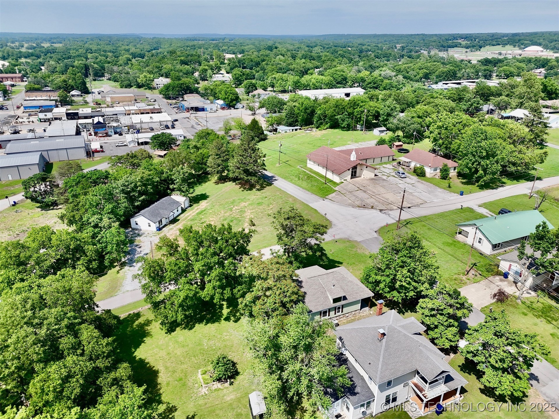 301 S Water Street Property Photo 37