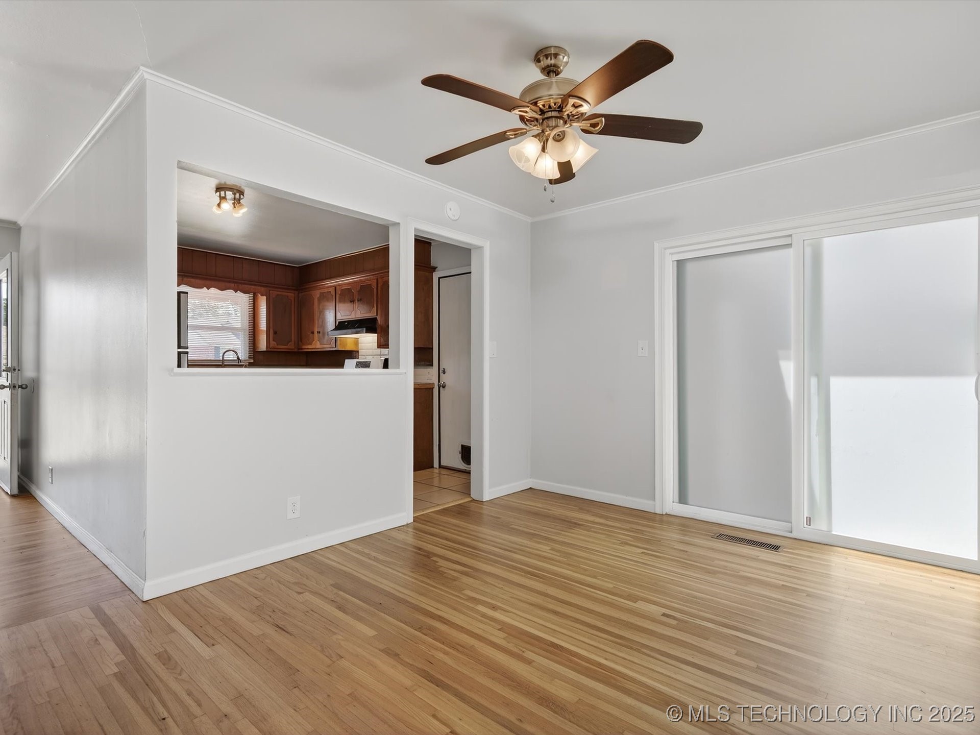 5012 Allen Court Property Photo 7