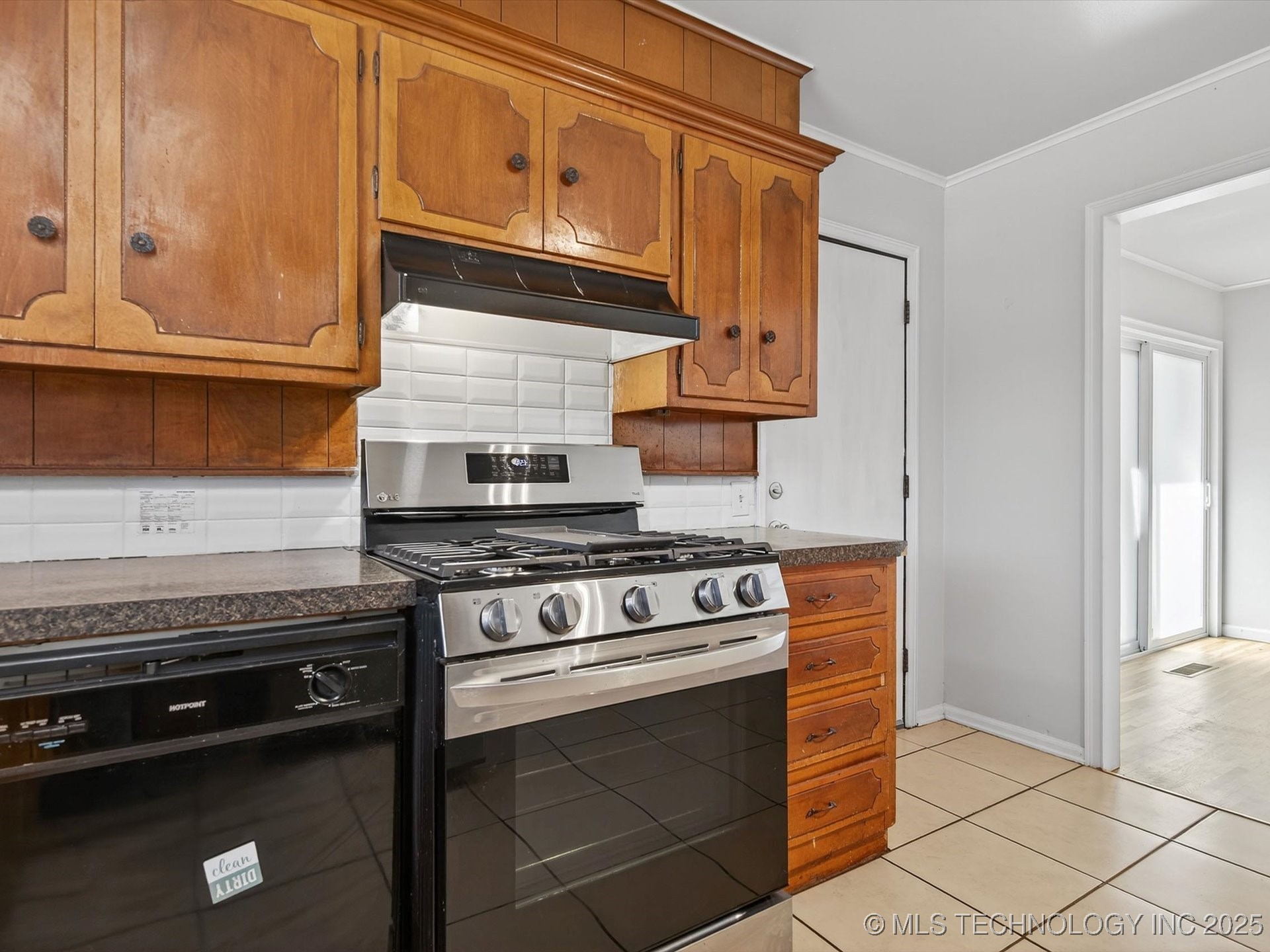 5012 Allen Court Property Photo 11