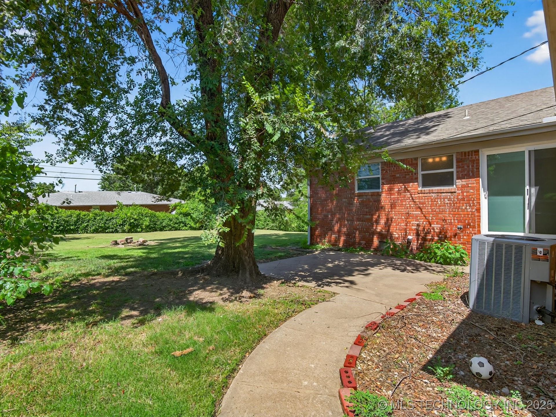 5012 Allen Court Property Photo 25