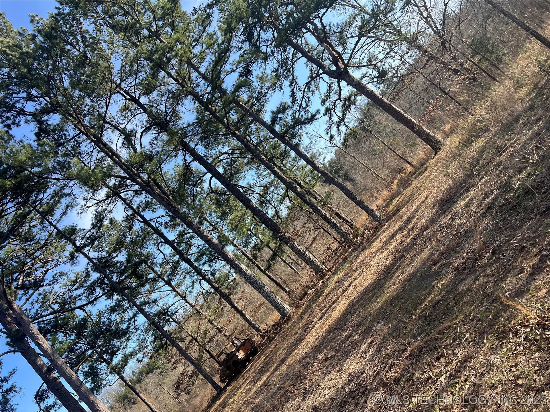 1 Riverside Property Photo 16