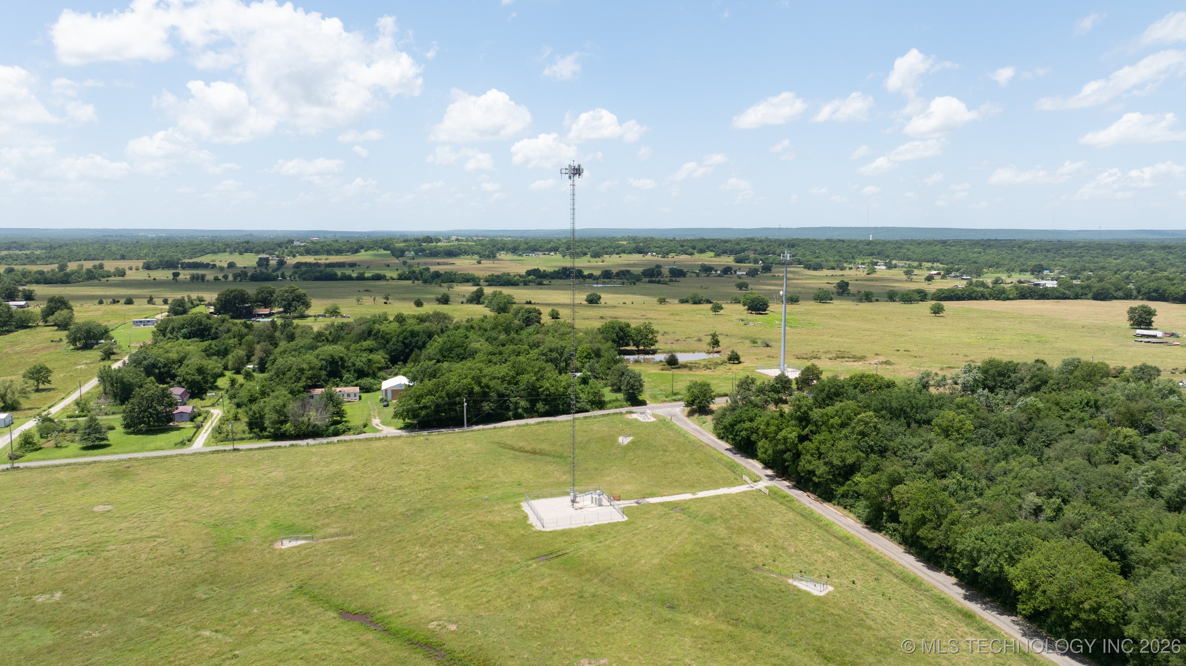 1 W 204th Street Property Photo 5