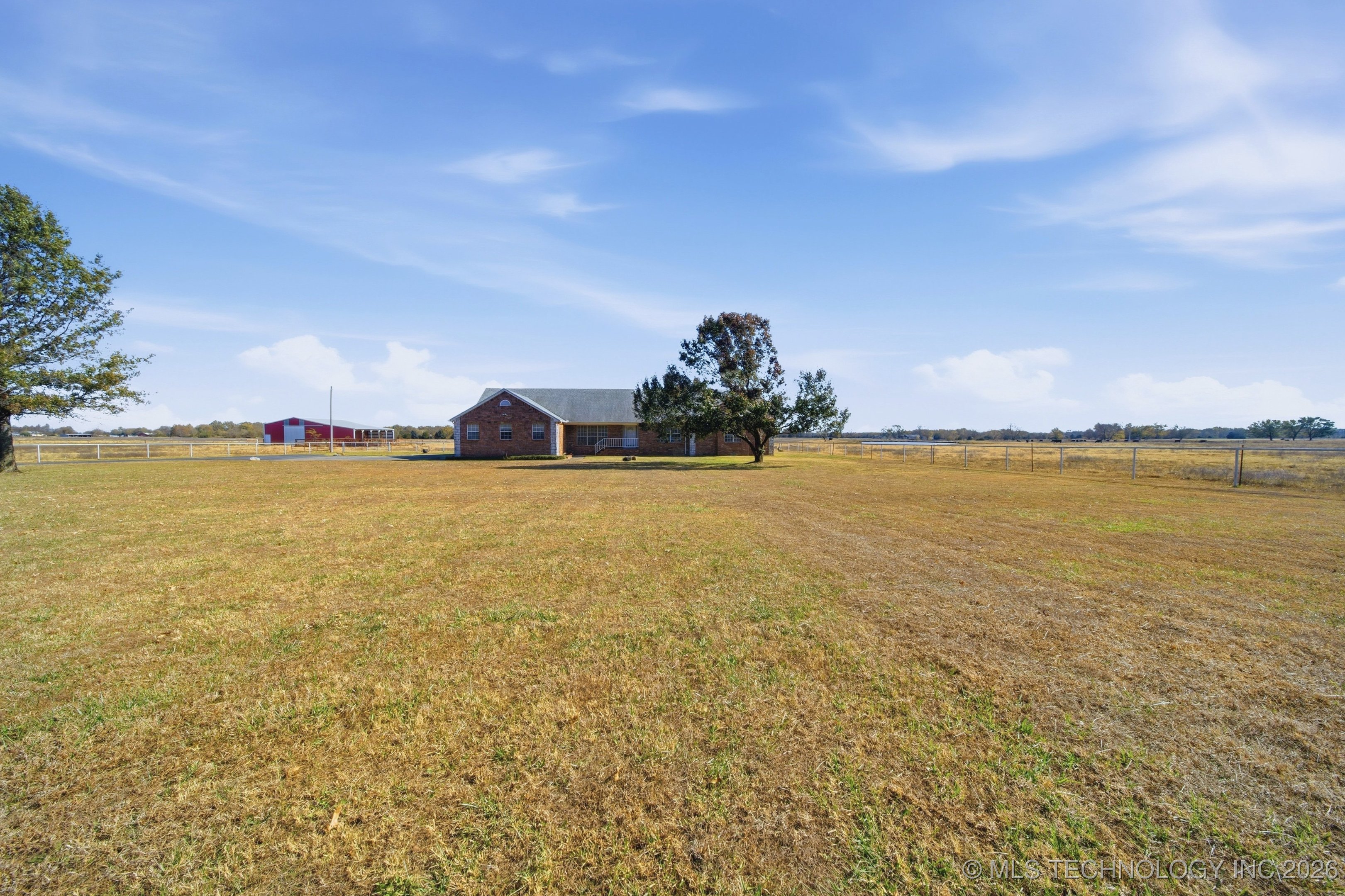 1 W 204th Street Property Photo 10