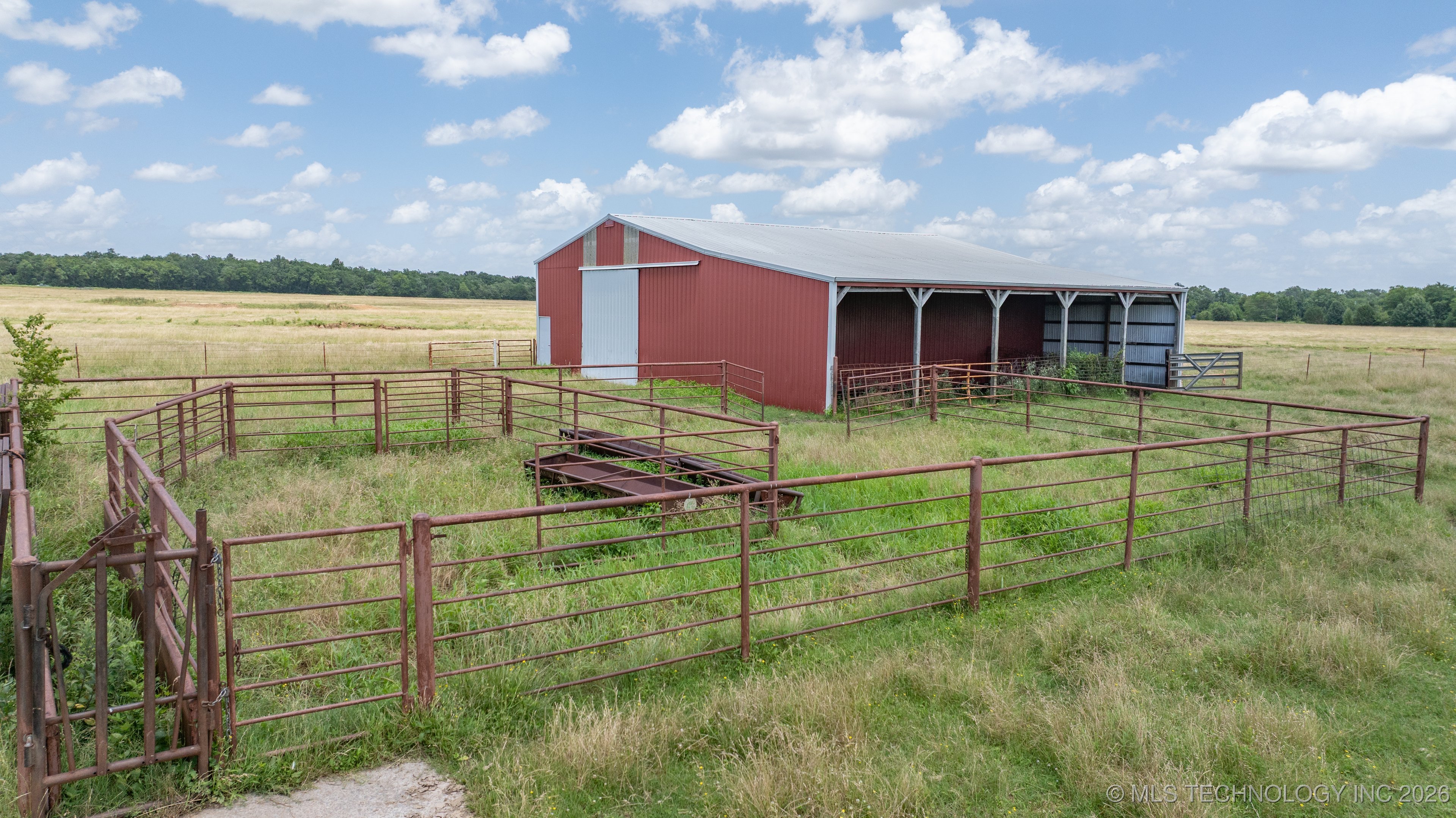 1 W 204th Street Property Photo 43